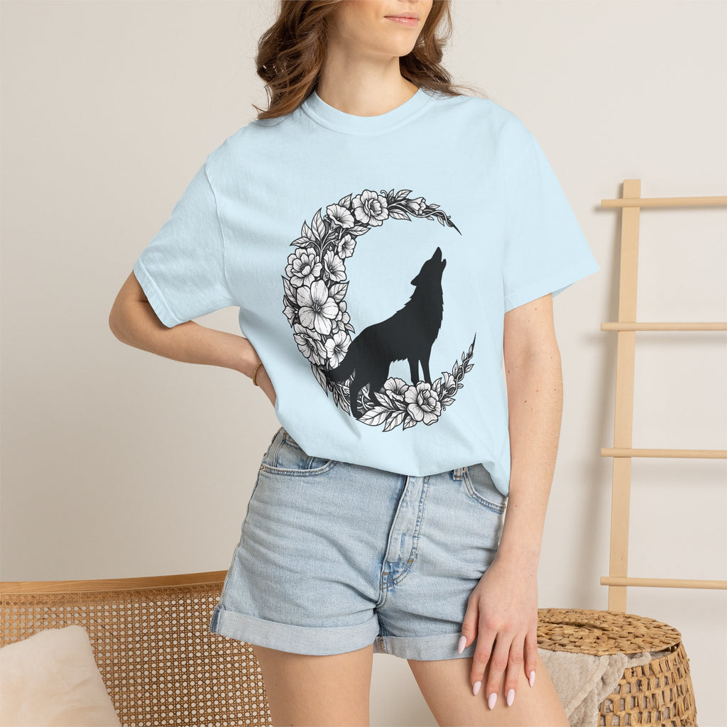 Wolf Moon Shirt Boho Chic Outdoors Gift Women Hippie Tee Lunar T-Shirt Bohemian Fan Psychedelic Tshirt Nature Graphic Sketch Flowers Tshirt