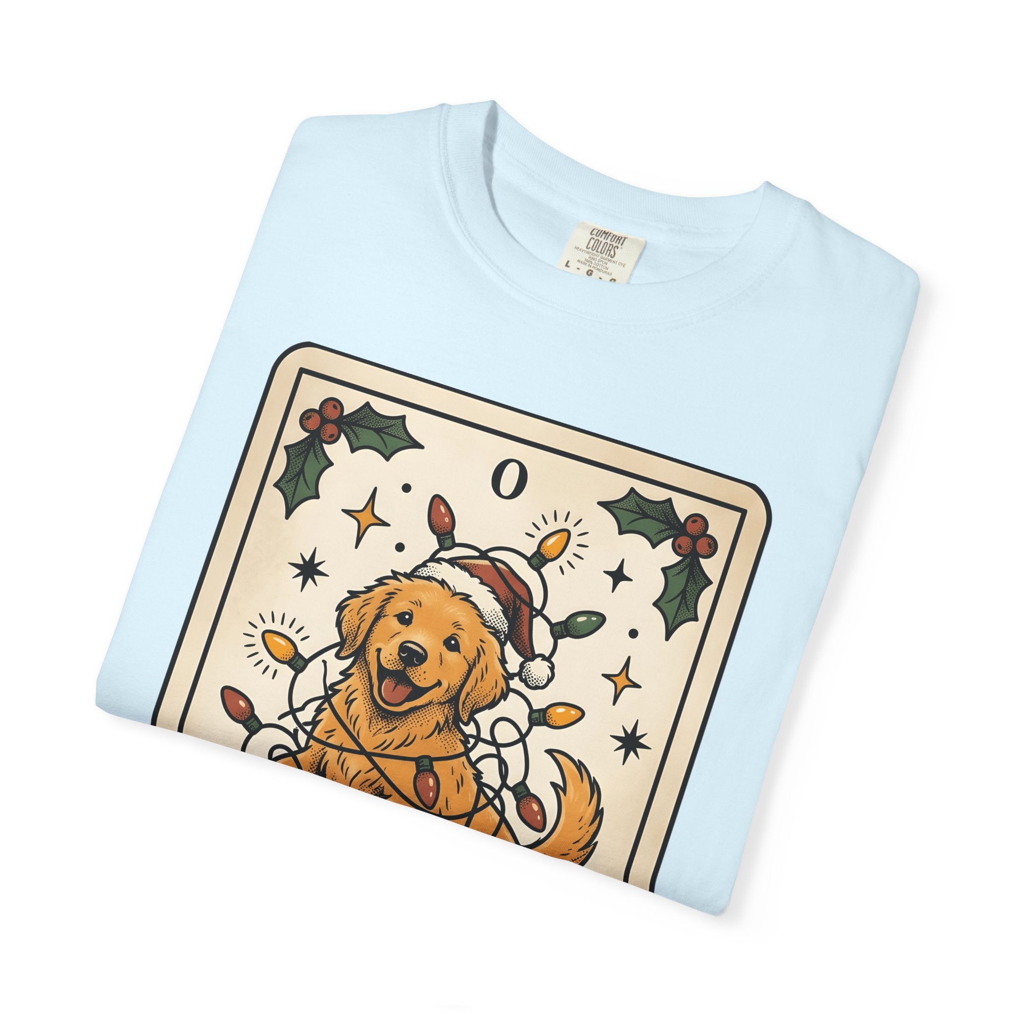 Golden Retriever Dog Shirt Christmas Pet Gift Women Retro Tee Retriever T-Shirt Xmas Fan Vintage Tshirt Animal Graphic Mystical Fairy Lights