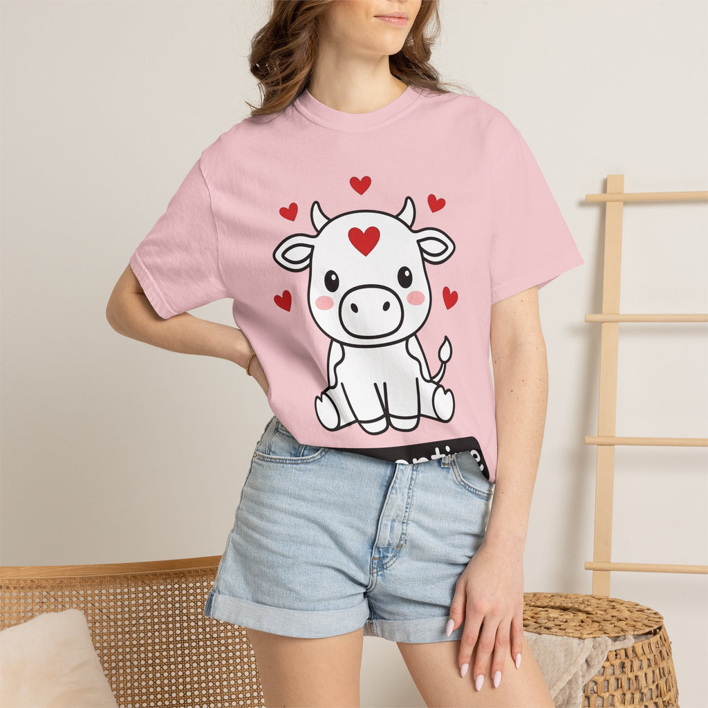 Sweet Cow Shirt St. Valentine's Day Fauna Gift Women Anime Tee Cow T-Shirt Valentine Fan Manga Tshirt Wildlife Graphic Caricature Heart