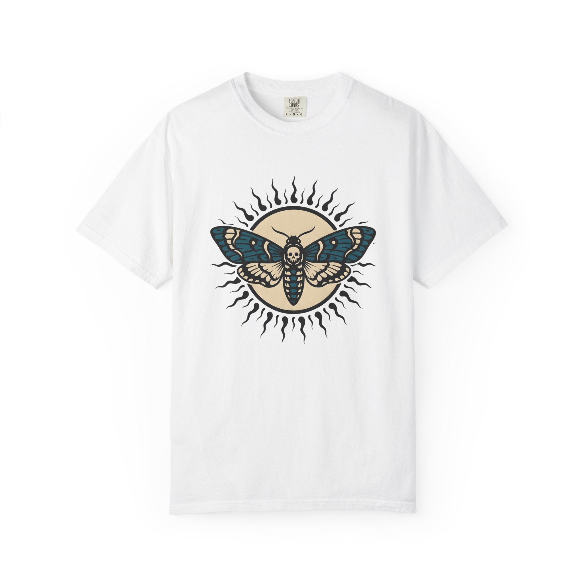 Skull Moth Shirt Boho Chic Dark Gift Women Traditional Tattoo Tee Deathshead Moth T-Shirt Bohemian Fan Tattooed Tshirt Gothic Graphic Retro