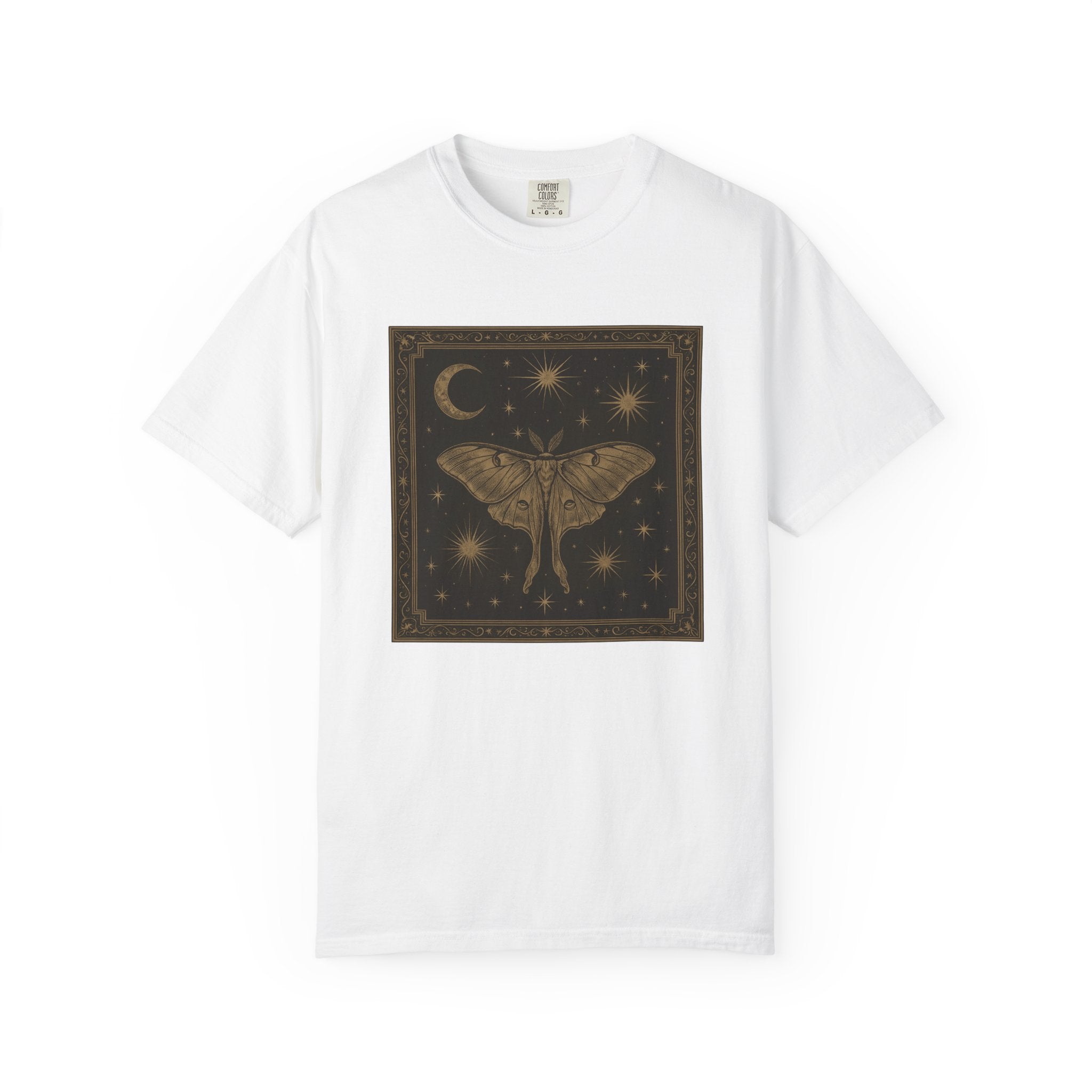 Luna Moth Shirt Animals Celestial Gift Women Vintage Tee Moth T-Shirt Wildlife Fan Actinic Tshirt Galaxy Graphic Boho Crescent Moon Tshirt