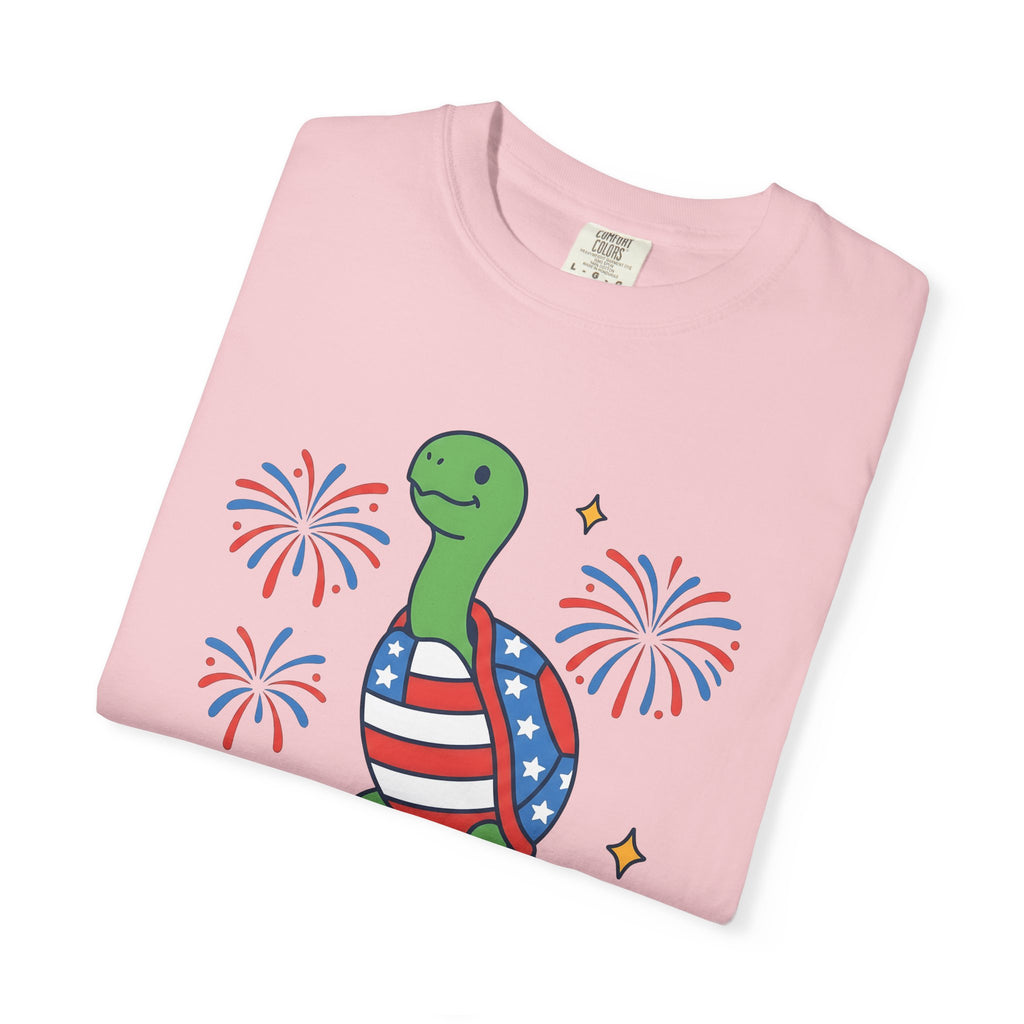 American Turtle Shirt 4th Of July Wildlife Gift Women Comic Tee Turtle T-Shirt Independence Day Enthusiast Fireworks Tshirt Wildlife Graphic