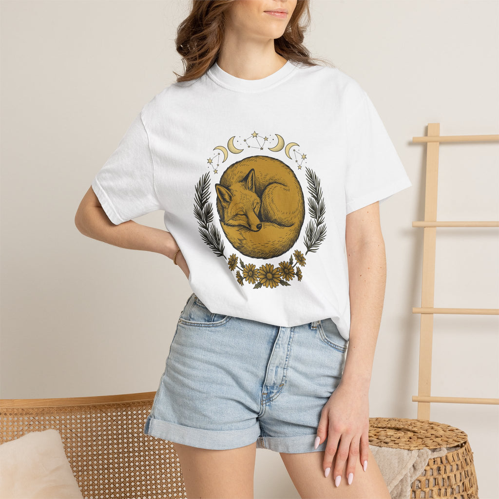 Curled Fox Shirt Boho Chic Outdoors Gift Women Tribal Tee Fox T-Shirt Bohemian Fan Primitive Tshirt Wilderness Graphic Line Art Moon Phases