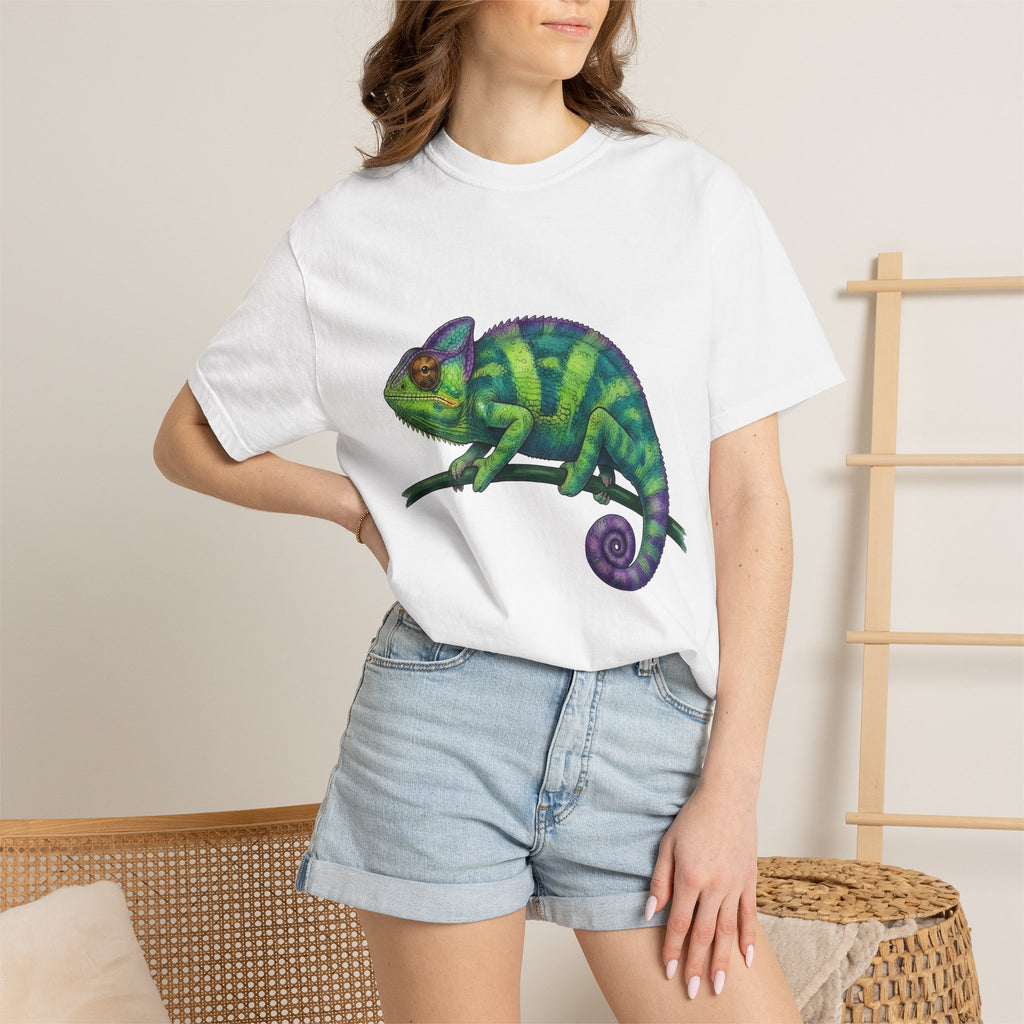 Chameleon Shirt Animals Lizard Gift Women Vibrant Tee Chameleon T-Shirt Wildlife Fan Colorful Tshirt Gecko Graphic Sketch Twig Tshirt