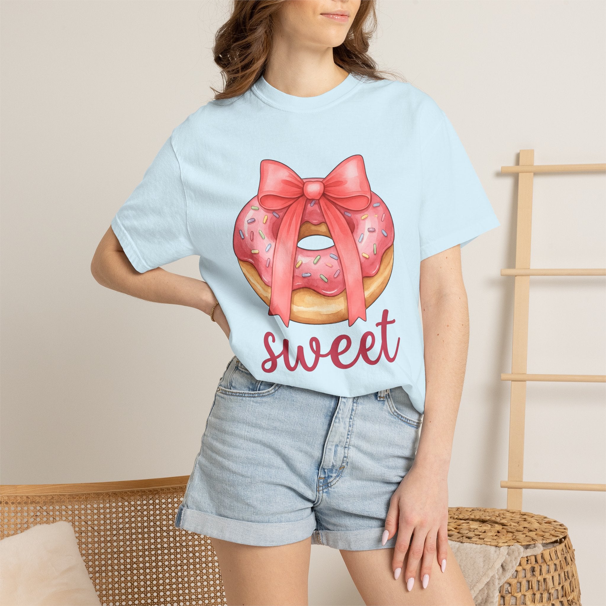 Sprinkle Donut Bow Shirt Desserts Confectionery Gift Women Brush Stroke Tee Donut T-Shirt Pastry Fan Watercolor Tshirt Candy Graphic