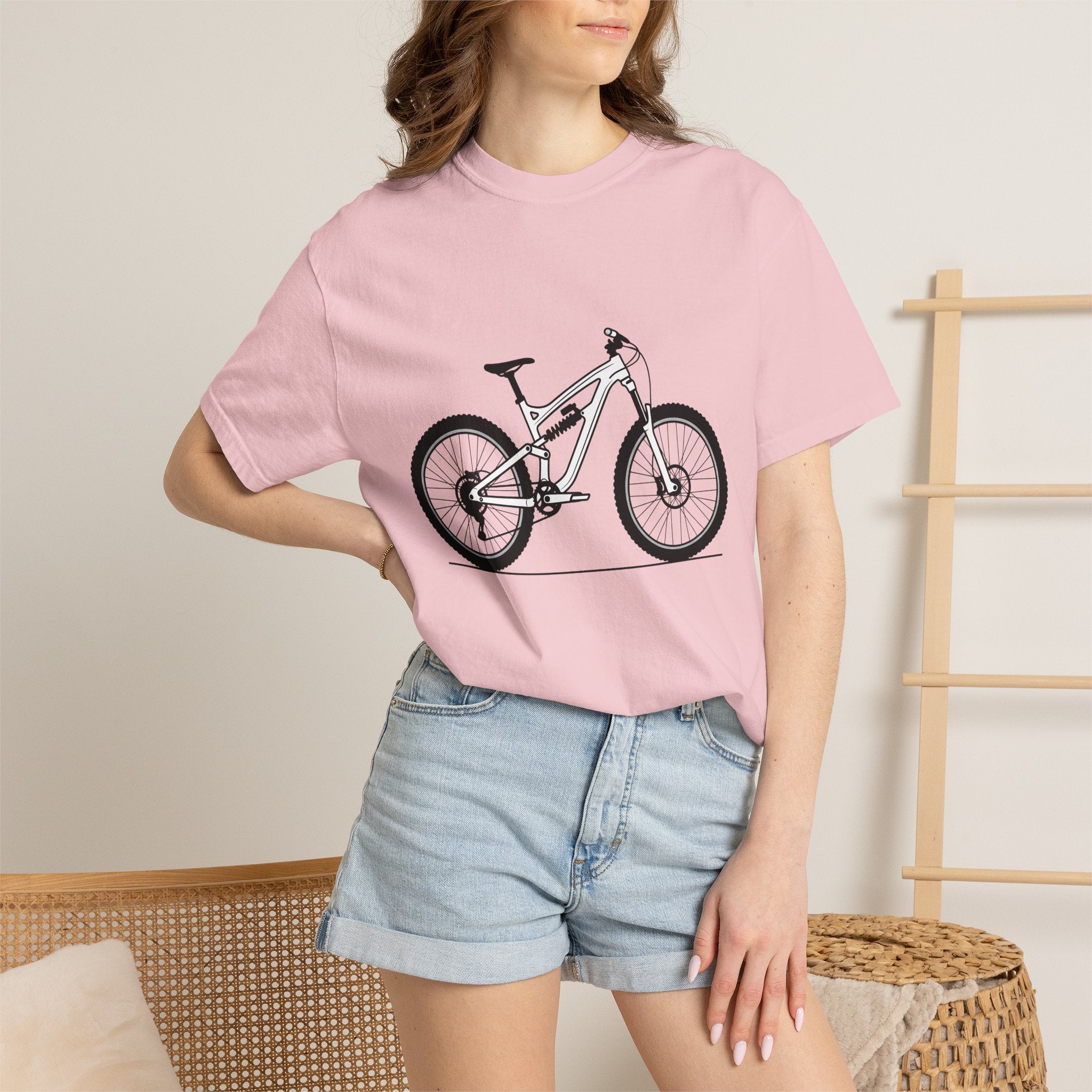 Mtb Shirt Sports Outdoors Gift Women Modern Tee Mountain Bike T-Shirt Athlete Enthusiast Contemporary Tshirt Nature Graphic Old School Pivot