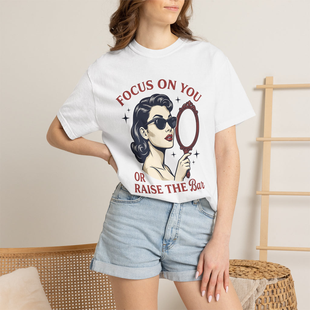 Retro Female Shirt Self Love Confidence Gift Women Retro Tee Vintage Woman T-Shirt Empowerment Enthusiast Vintage Style Tshirt Bold Graphic