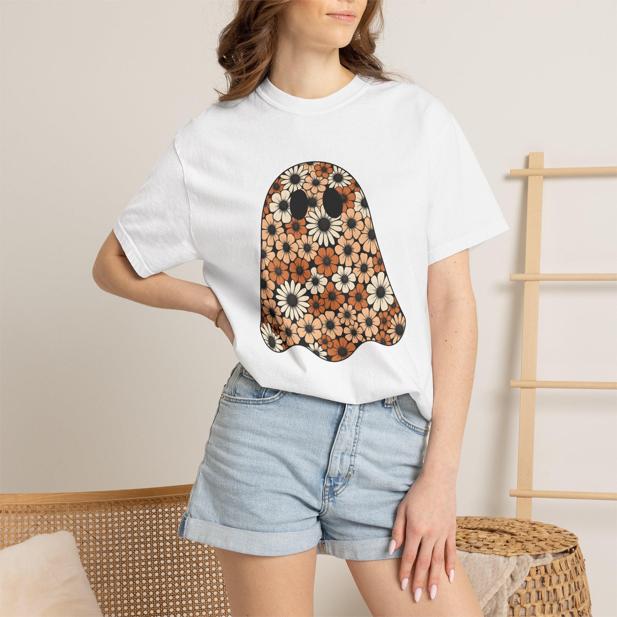 Garden Ghost Shirt Halloween Flora Gift Women Folk Tee Specter T-Shirt Spooky Fan Primitive Tshirt Botanical Graphic Old School Petal Tshirt