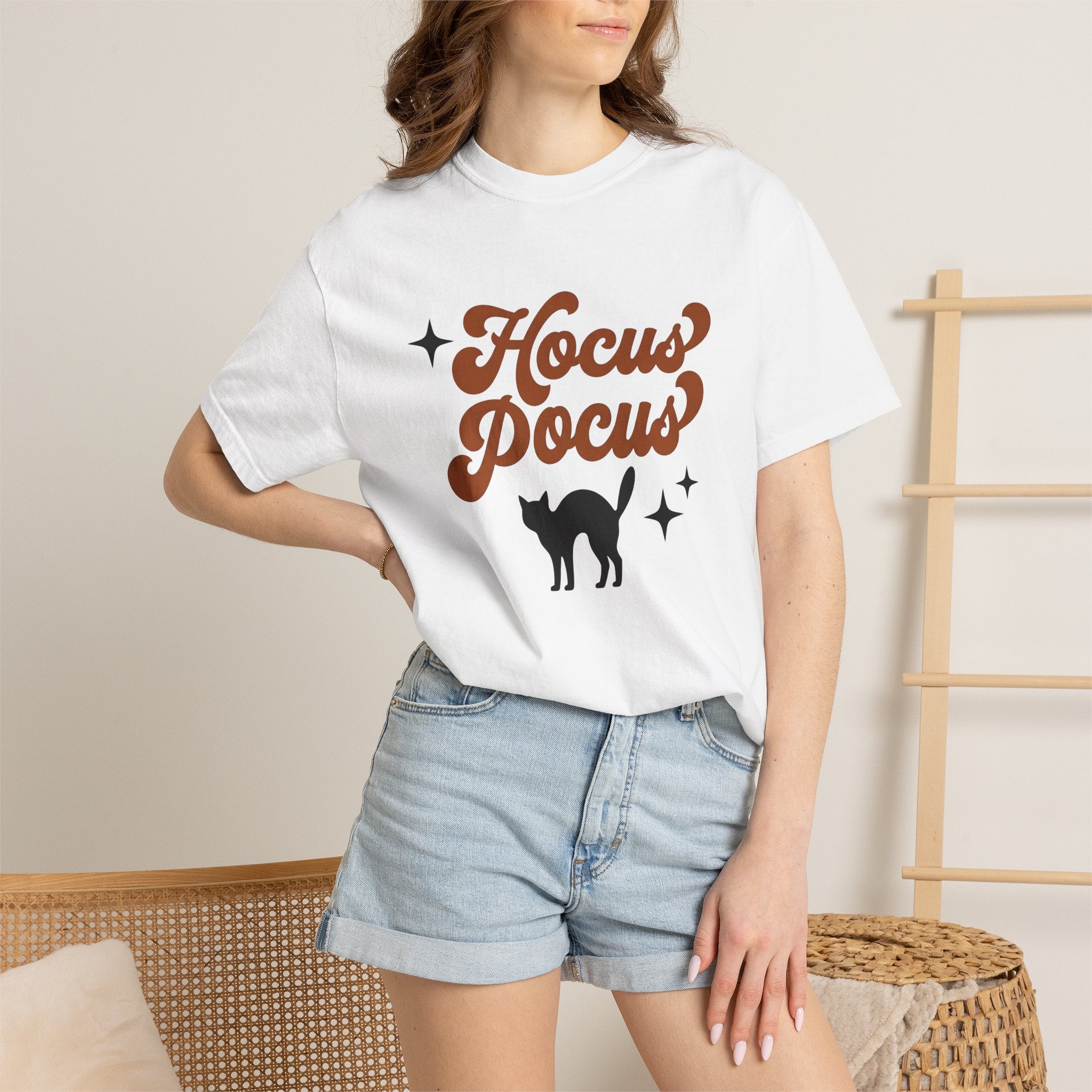 Black Cat Shirt Halloween Magic Gift Women Vintage Tee Cat T-Shirt Horror Fan Retro Tshirt Mystical Graphic Simple Stars Tshirt