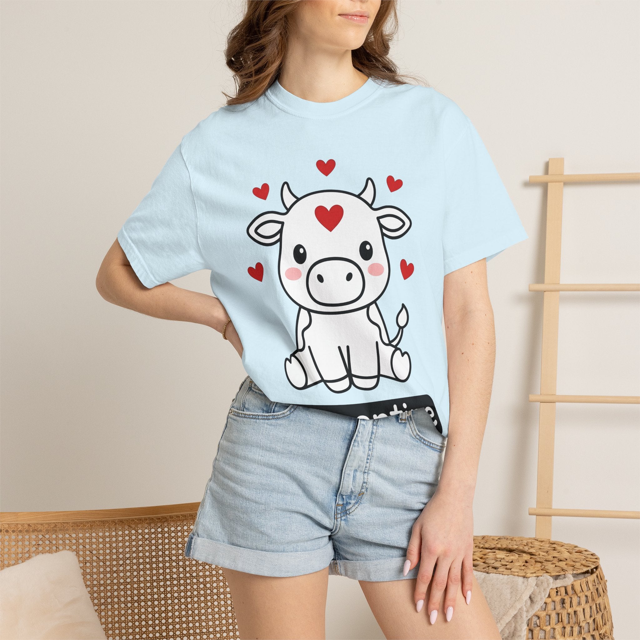 Sweet Cow Shirt St. Valentine's Day Fauna Gift Women Anime Tee Cow T-Shirt Valentine Fan Manga Tshirt Wildlife Graphic Caricature Heart