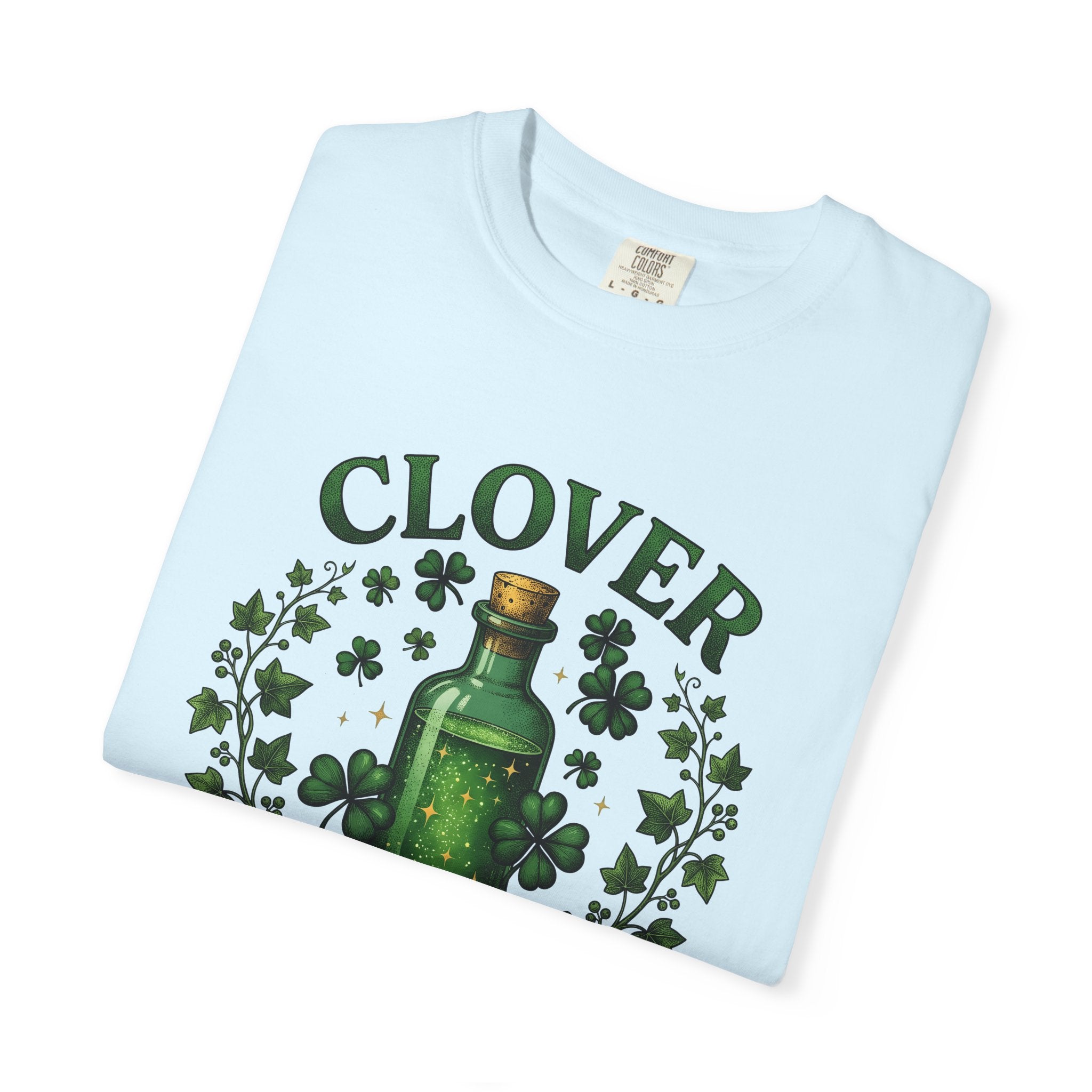Lucky Potion Bottle Shirt St Patrick's Day Flora Gift Women Antique Tee Potion Bottle T-Shirt Shamrock Fan Vintage Tshirt Botanical Graphic