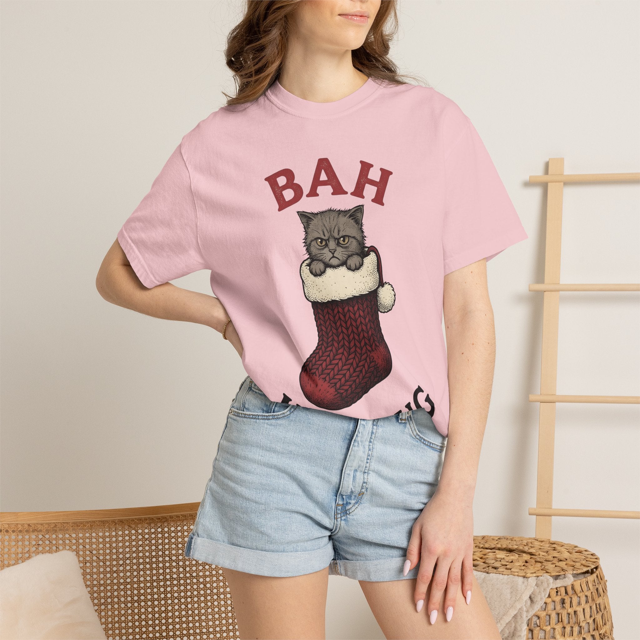 Angry Cat Sock Shirt Cat Festive Gift Women Retro Tee Furry Sock T-Shirt Cat Fan Vintage Tshirt Holiday Graphic Sketch Xmas Sock Tshirt