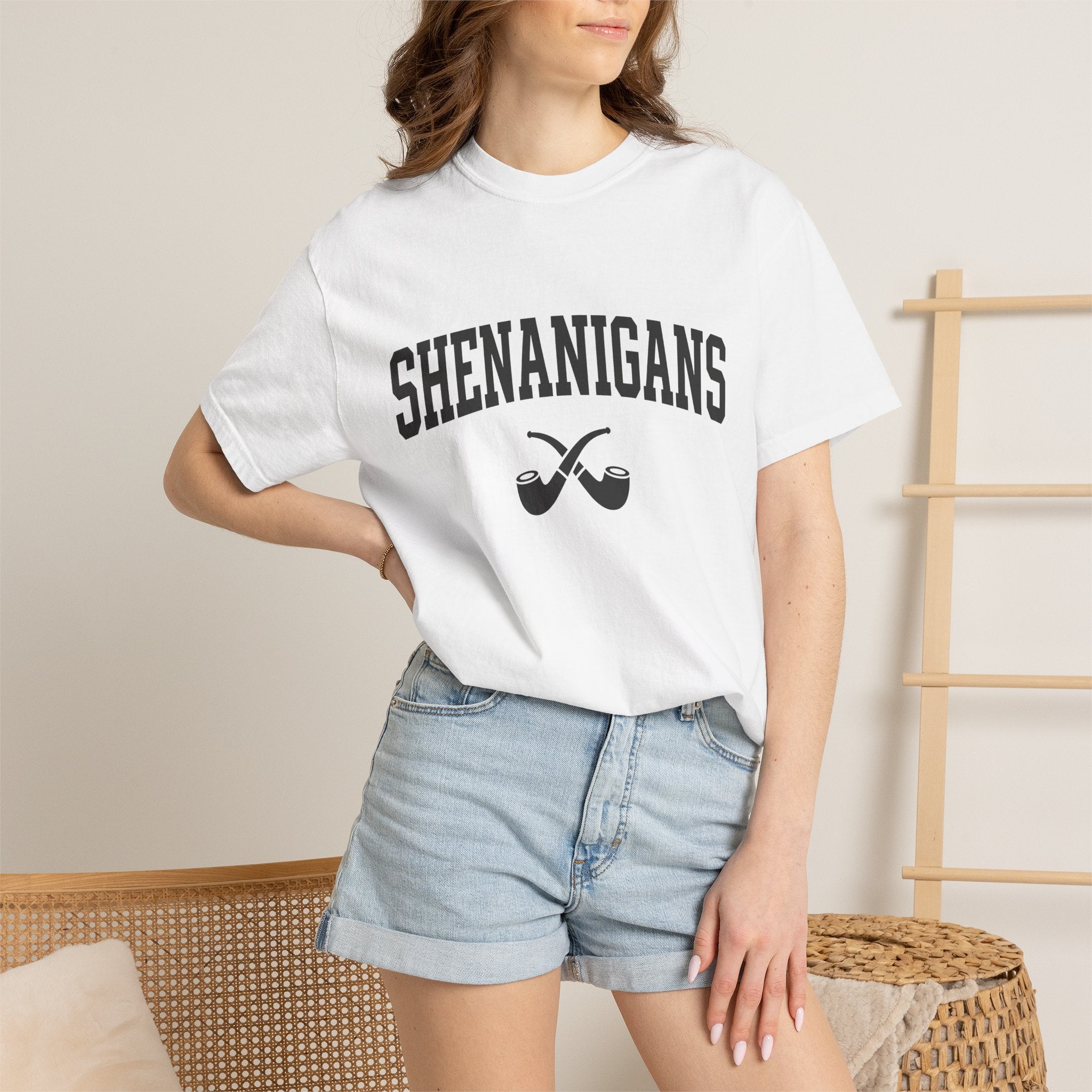 Smoking Pipe Shirt St Patrick's Day Joke Gift Women Heavy Tee Hookah T-Shirt Shamrock Fan Grunge Tshirt Pun Graphic Classic Crossed Tobacco