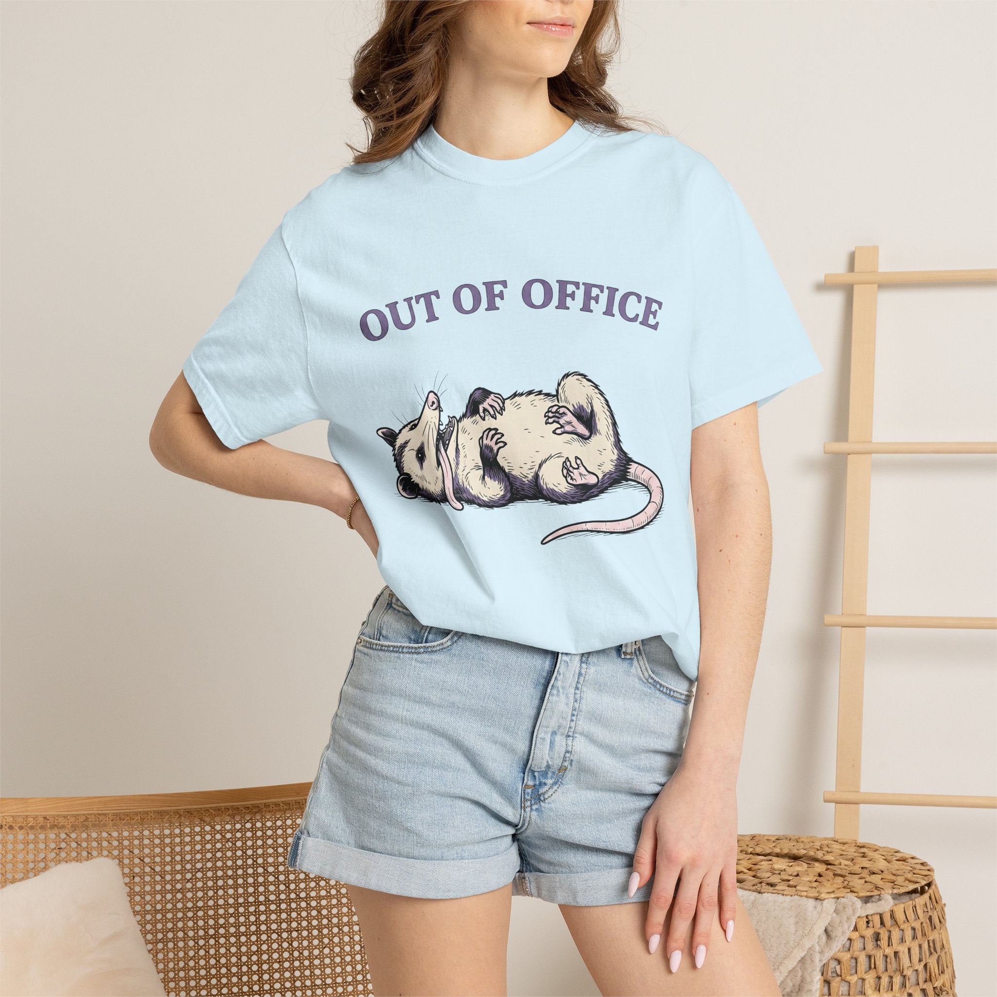 Opossum Graphic Shirt Funny Animal Gift Women Cartoon Tee Possum T-Shirt Humor Fan Illustrated Tshirt Creature Graphic Hand Drawn Humor