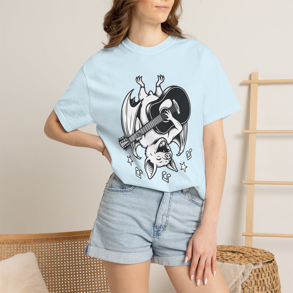 Bat Guitar Shirt Funny Nature Gift Women Illustration Tee Guitar T-Shirt Comedian Fan Cartoon Tshirt Wildlife Graphic Hand Drawn Musical