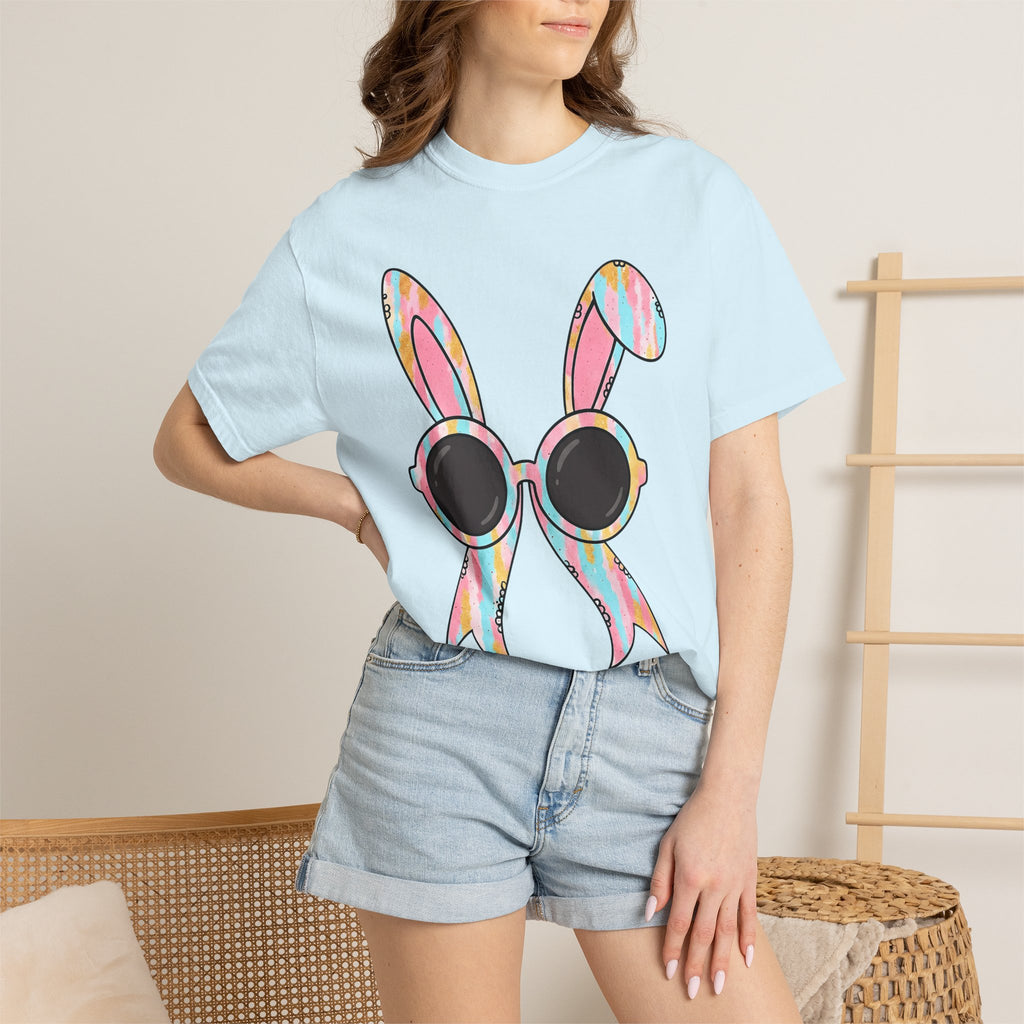 Bunny Glasses Shirt Easter Animal Gift Women Pastel Tee Rabbit T-Shirt Easter Fan Soft Tshirt Creature Graphic Retro Sunglasses Tshirt