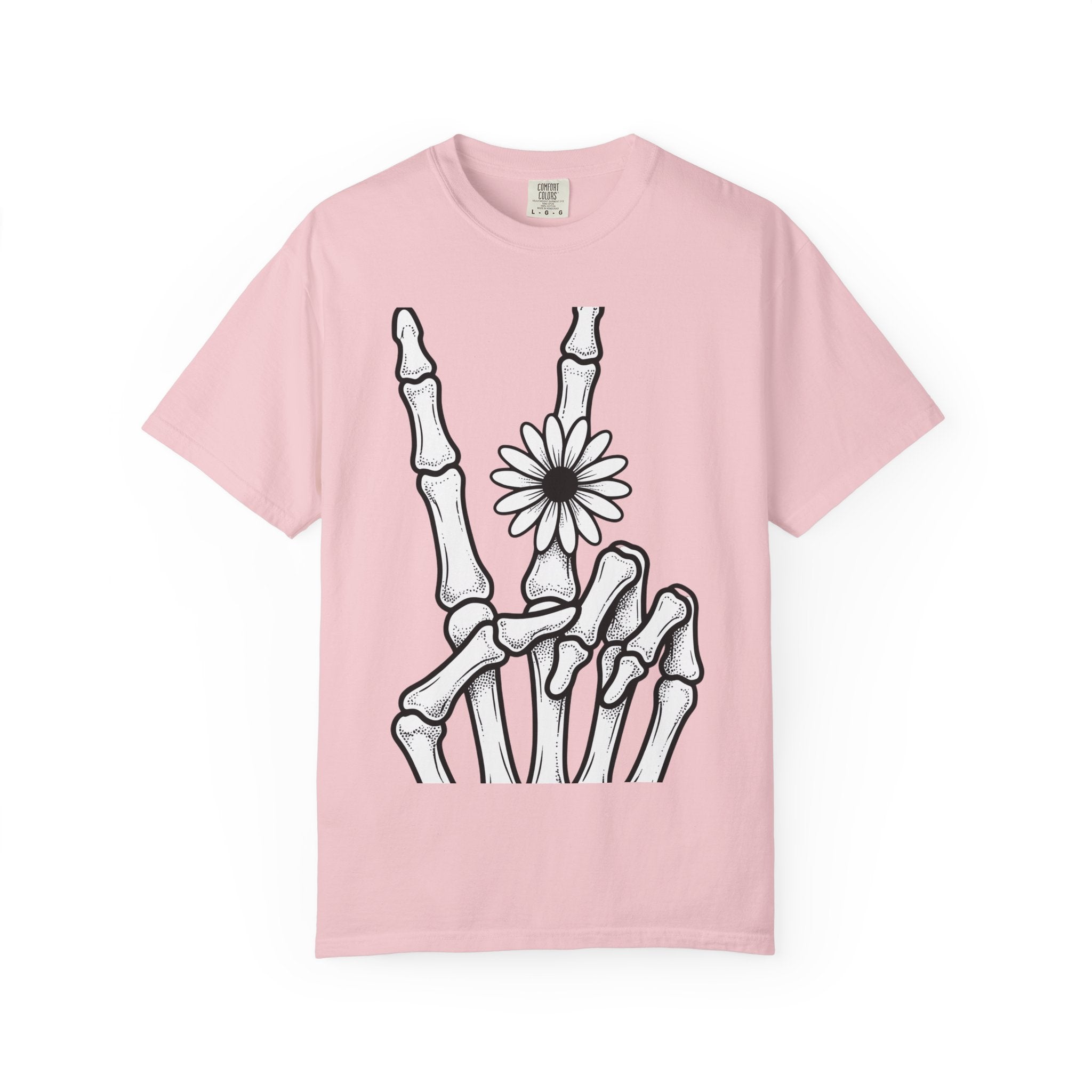 Bony Hand Shirt Halloween Horror Gift Women Traditional Tee Skeleton Hand T-Shirt Horror Fan Scary Tshirt Horror Graphic Clean Bloom Tshirt