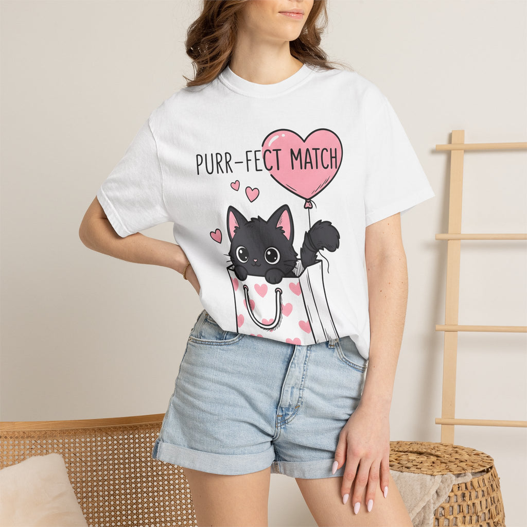 Black Cat Shirt St. Valentines Day Animals Gift Women Whimsical Tee Kitty T-Shirt Valentines Fan Cartoon Tshirt Creature Graphic Line Art
