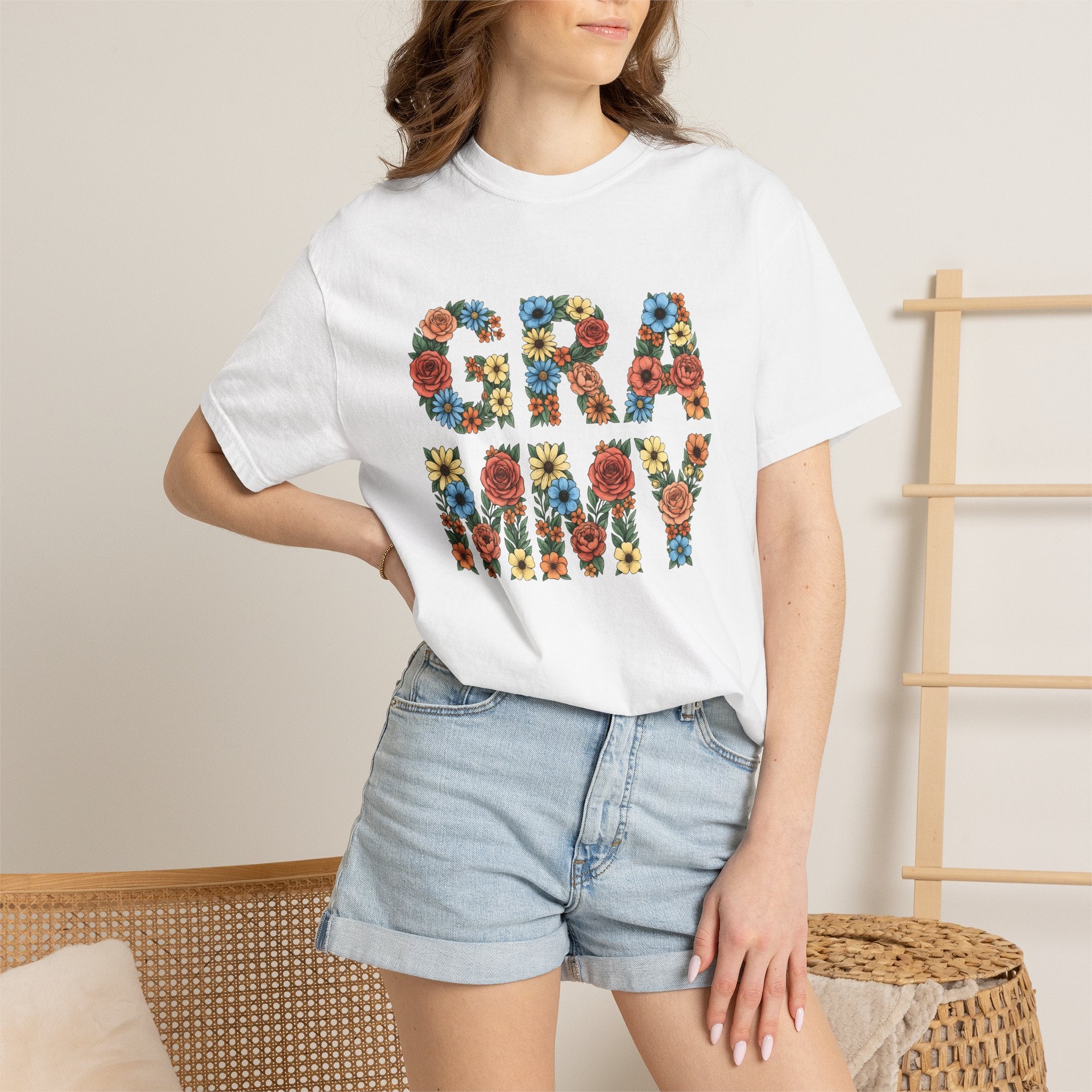 Flower Initials Shirt Grandma Wrap Gift Women Line Art Tee Monogram T-Shirt Nana Enthusiast Illustration Graphic Cartoon Rose Petals Tshirt