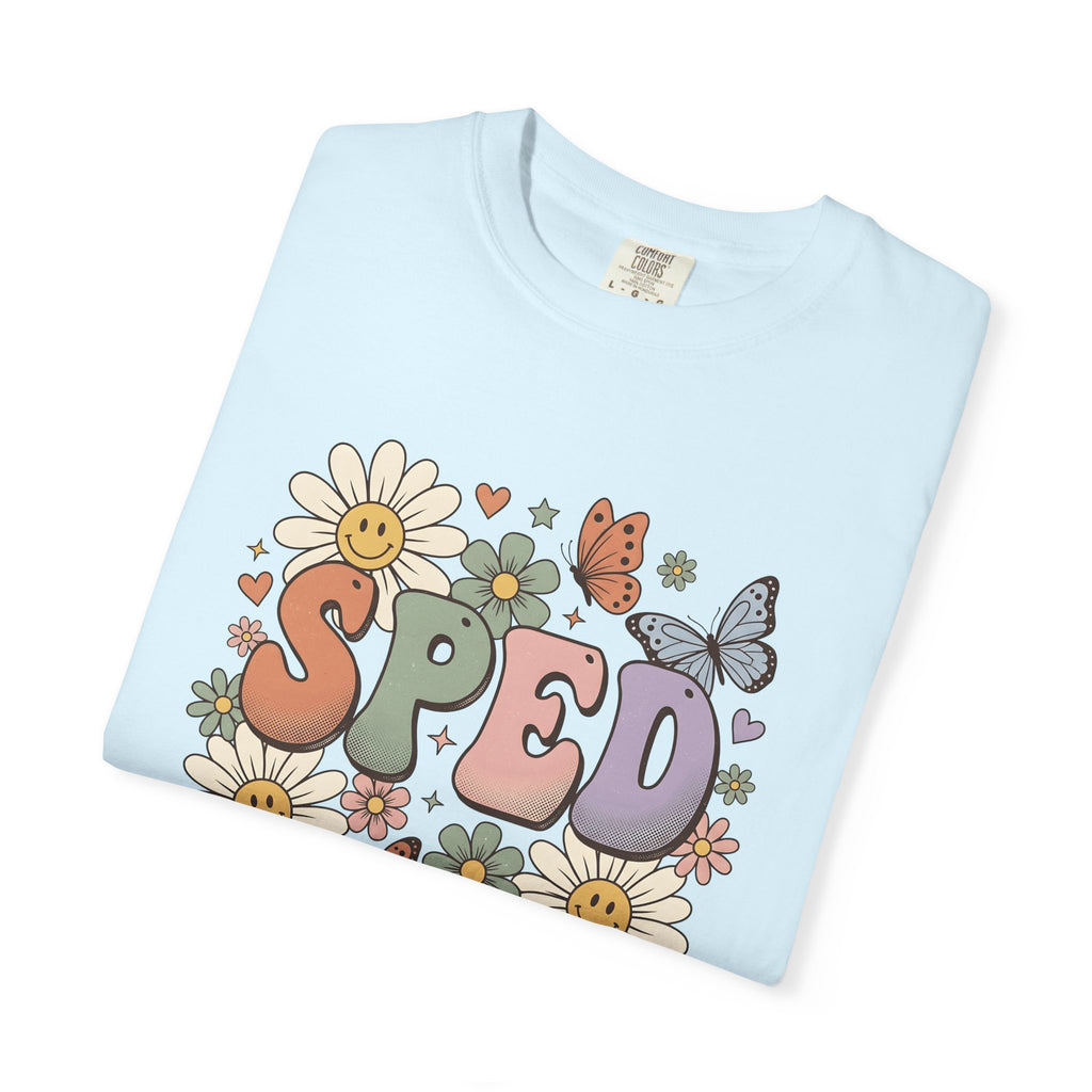 Happy Flowers Shirt Teachers School Gift Women Vintage Tee Florals T-Shirt Educator Enthusiast Retro Tshirt Classroom Graphic Sketch Bugs