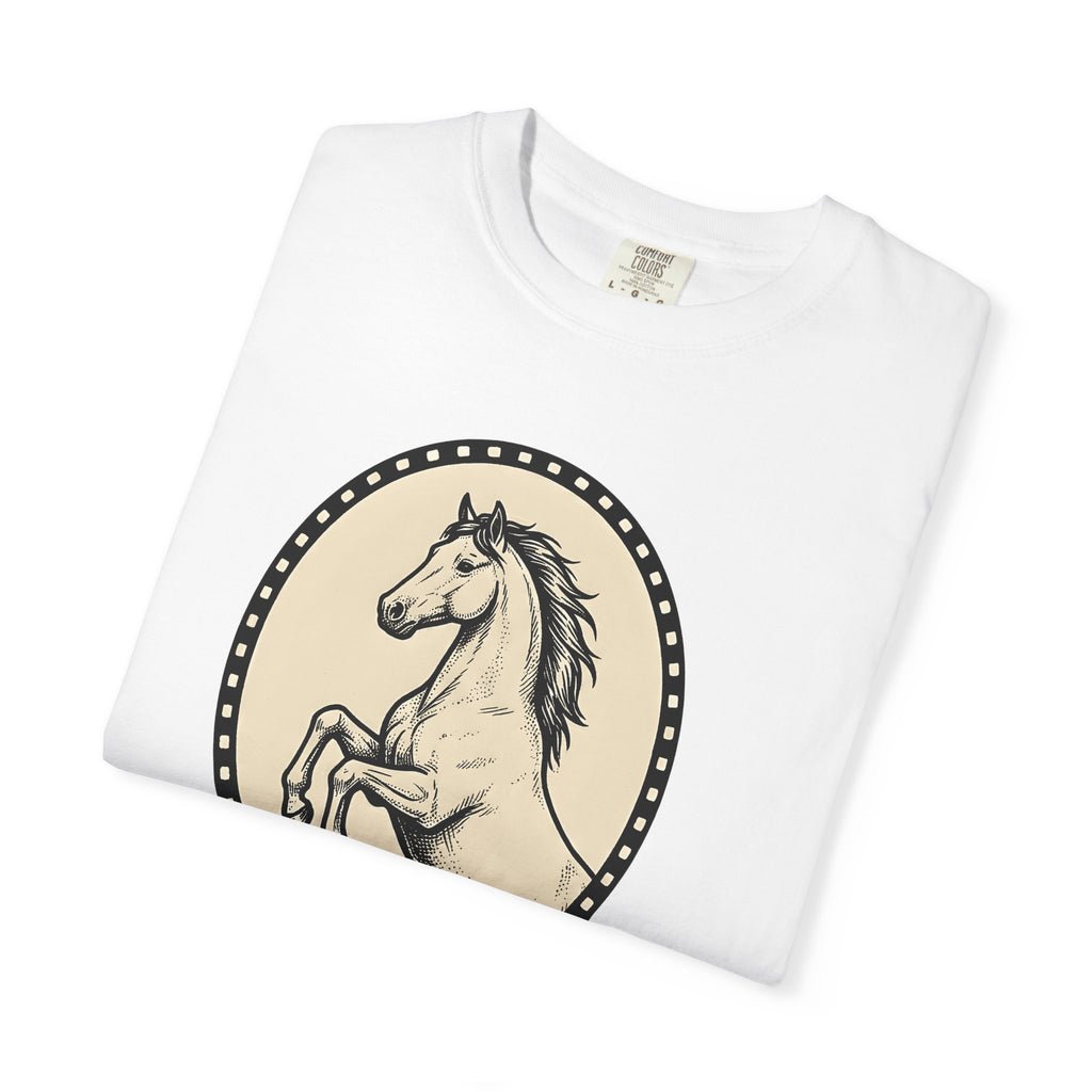 Bucking Horse Shirt Cowgirl Cowboy Gift Women Retro Tee Bronco T-Shirt Rodeo Fan Mustang Graphic Tshirt Sketch Circle Frame Tshirt