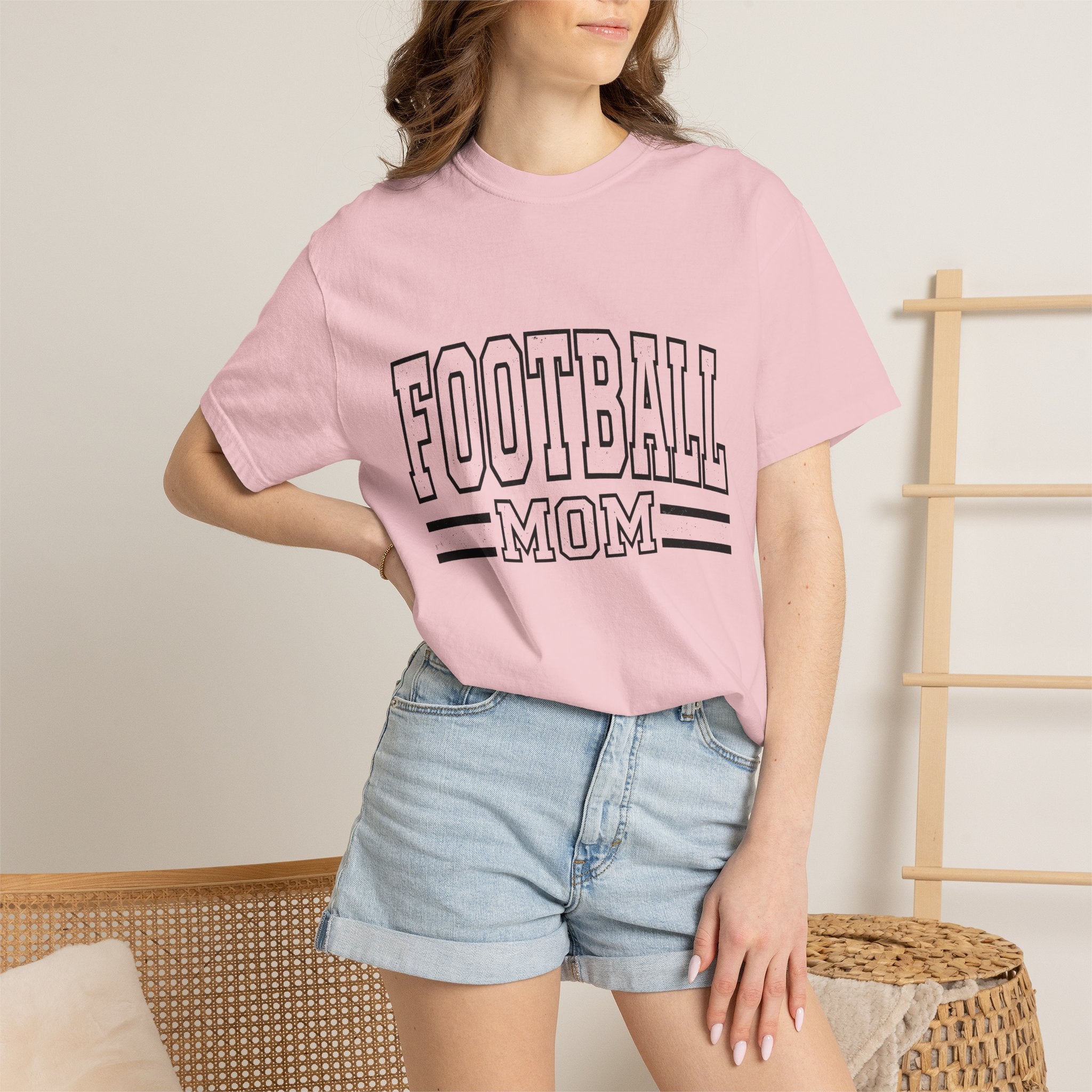 Varsity Lettering Shirt Football Mom Athletics Gift Women Vintage Tee Letterman T-Shirt Soccer Mom Sports Fan Retro Tshirt Sports Graphic