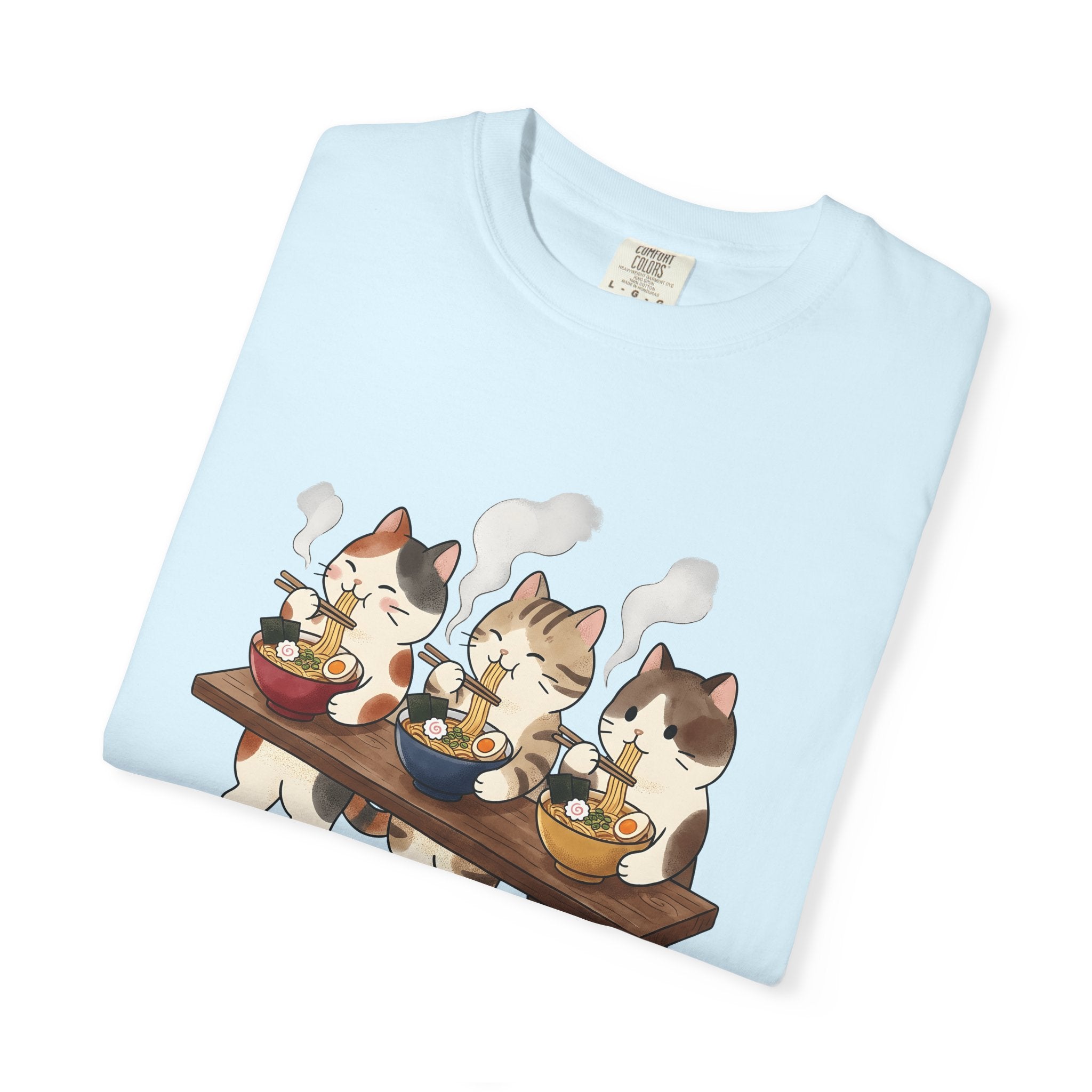 Noodle Cats Shirt Cat Cuisine Gift Women Cute Tee Kitty Cat Lady T-Shirt Cat Fan Food Graphic Design Comic Ramen Tshirt