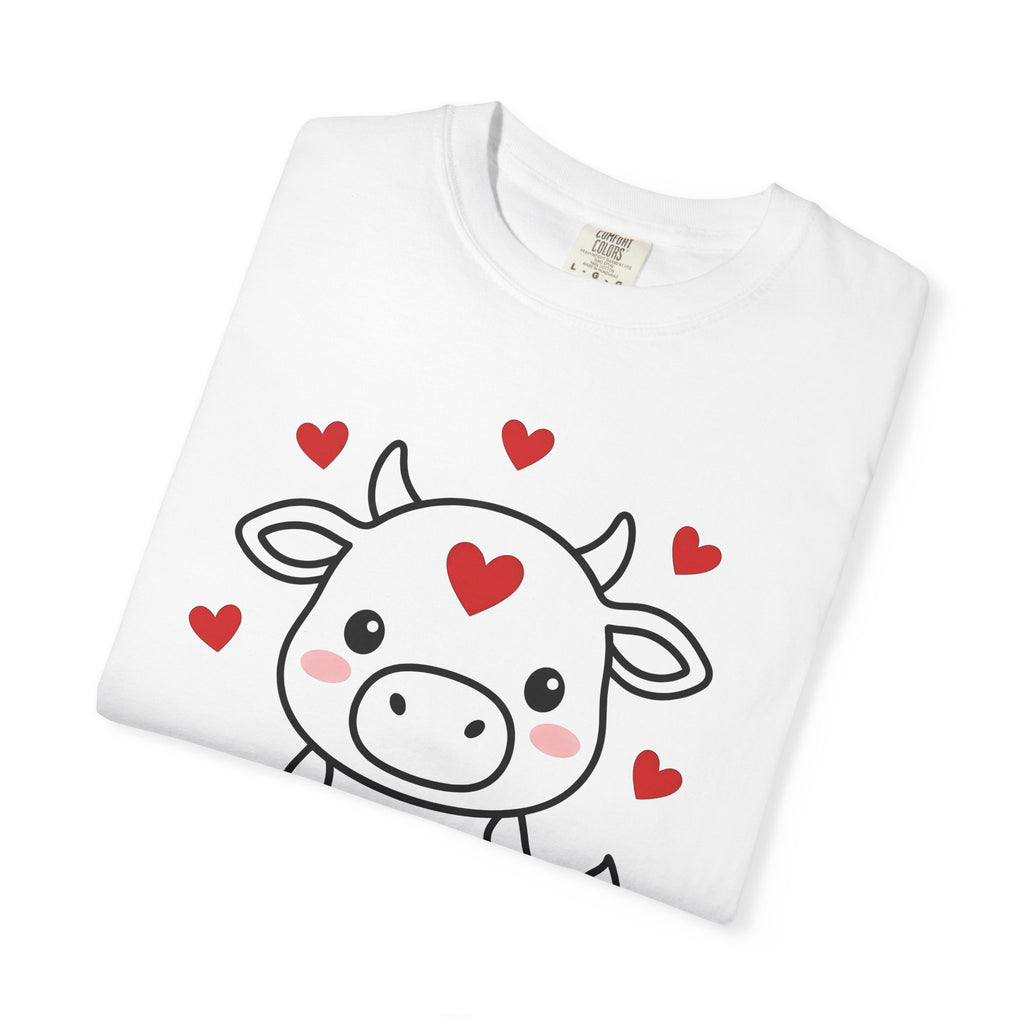 Sweet Cow Shirt St. Valentine's Day Fauna Gift Women Anime Tee Cow T-Shirt Valentine Fan Manga Tshirt Wildlife Graphic Caricature Heart