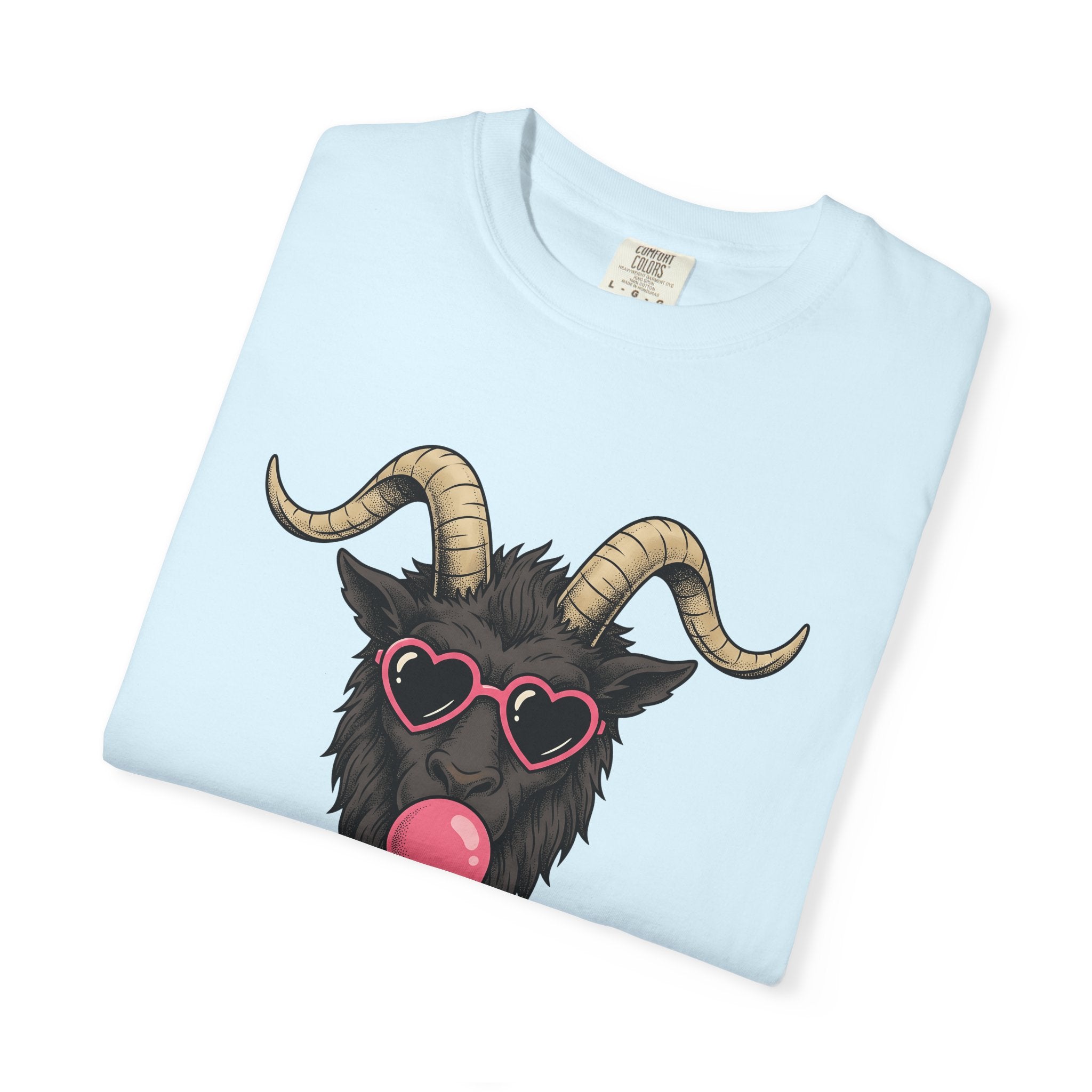 Goat Head Shirt Christmas Wildlife Gift Women Digital Tee Billy Goat T-Shirt Christmas Fan Pixel Art Tshirt Wildlife Graphic Retro Heart