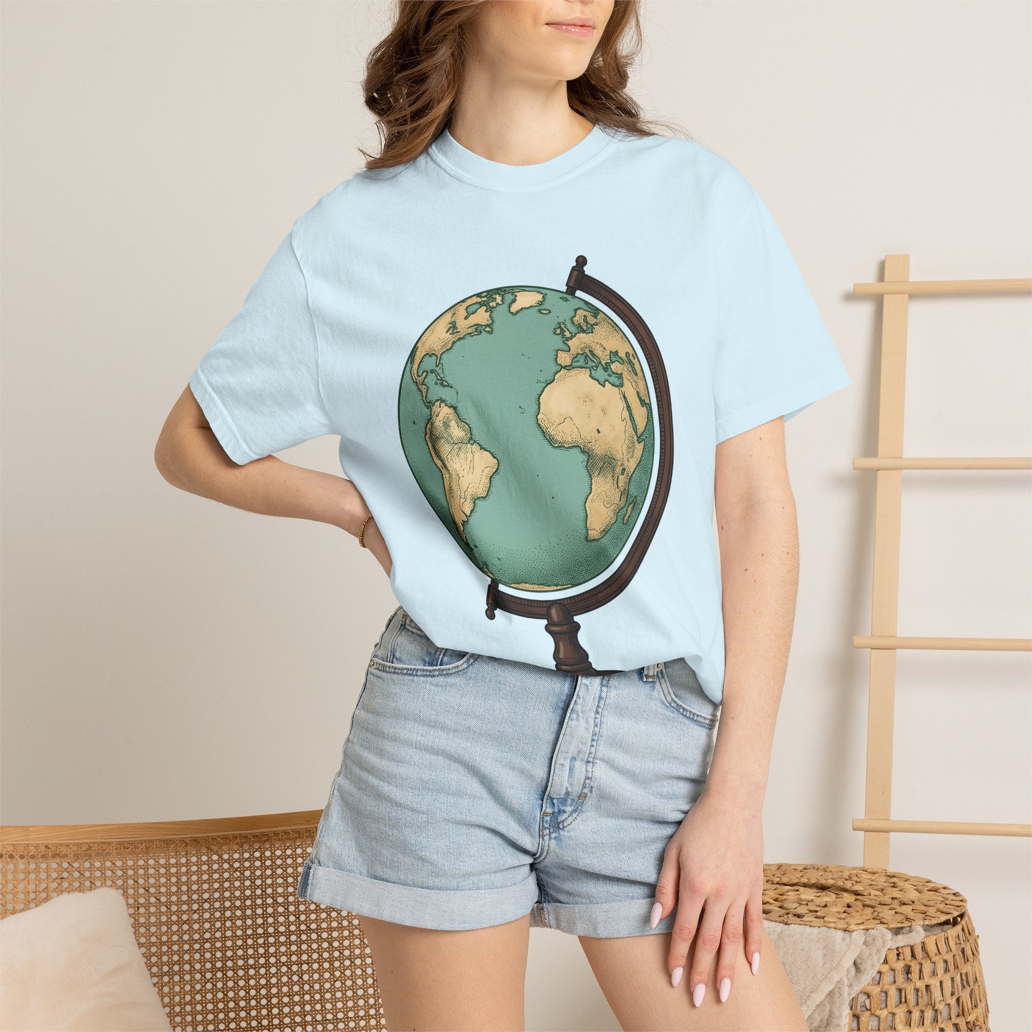 Earth Globe Shirt Travel Maps Gift Women Retro Tee World T-Shirt Adventurer Fan Vintage Tshirt Cartography Graphic Sketch Chart Tshirt