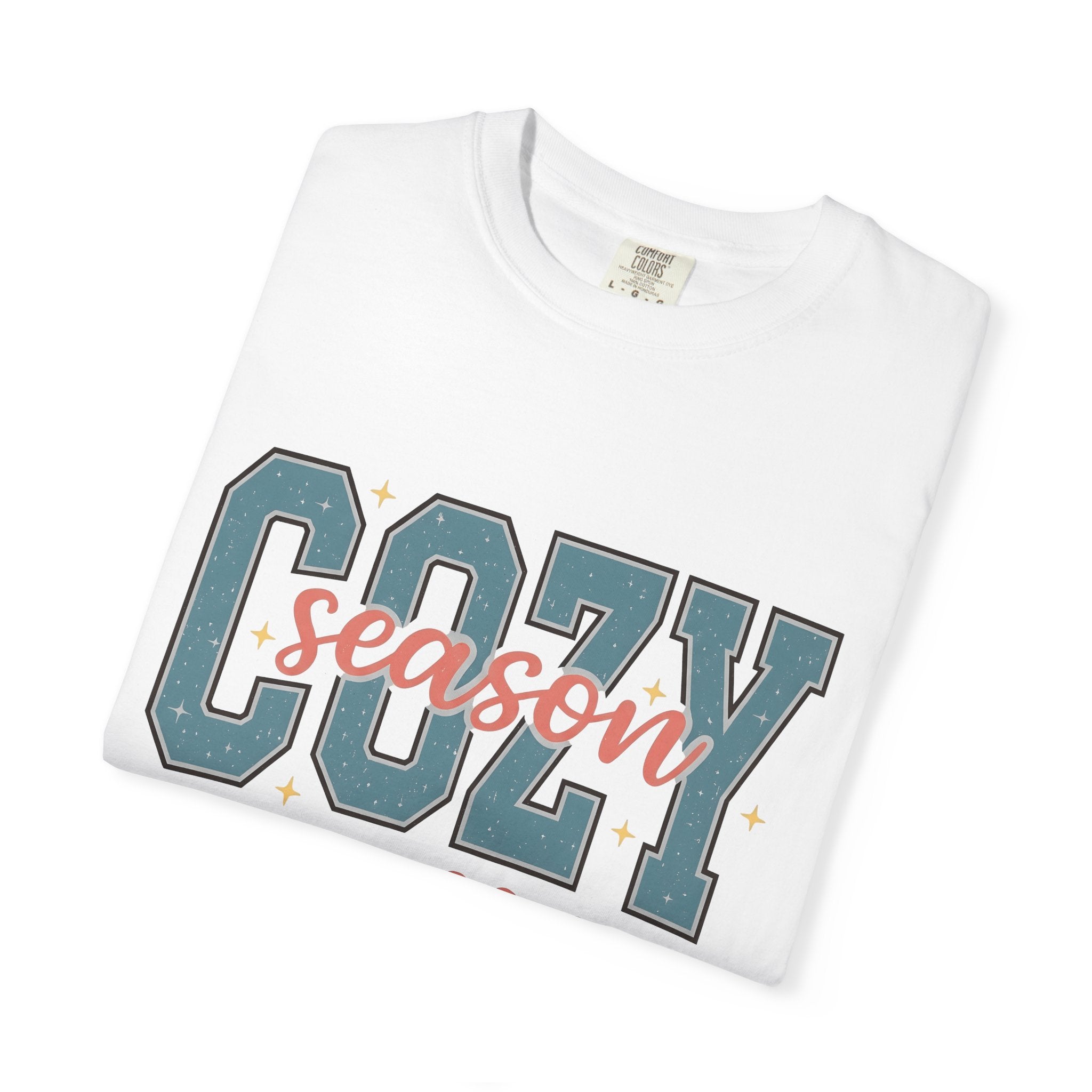 Varsity Text Shirt Holiday Winter Gift Women Collegiate Tee Lettering T-Shirt Christmas Fan Seasonal Graphic Tshirt Retro Stars Tshirt