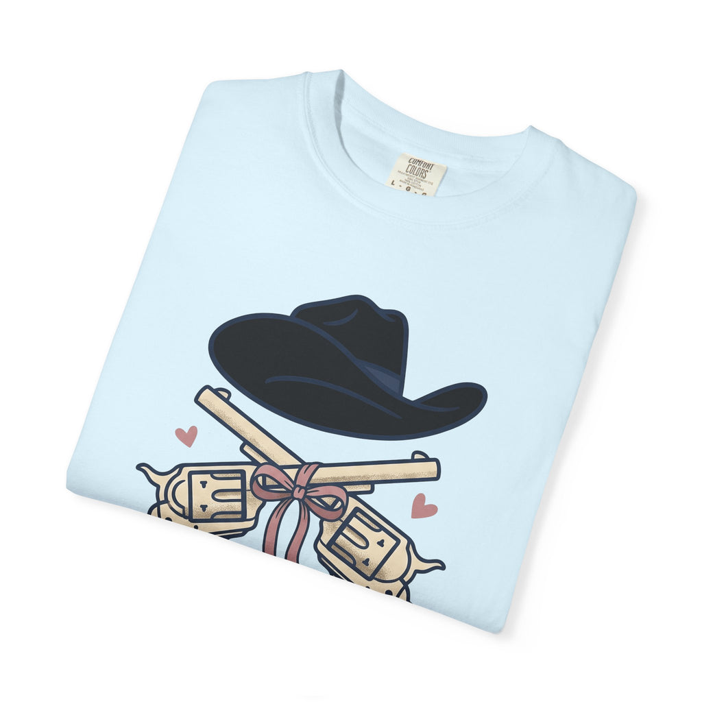 Cowboy Hat Guns Shirt Cowgirl Cowboy Gift Women Comic Tee Gunslinger T-Shirt Cowgirl Fan Cartoon Tshirt Rodeo Graphic Retro Pink Ribbon