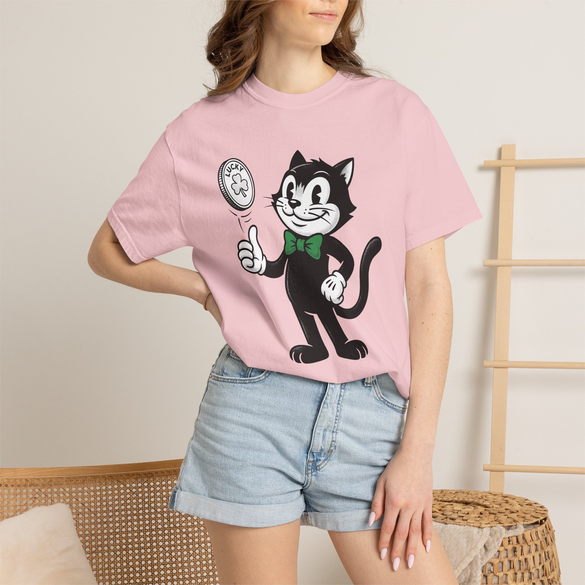 Black Cat Shirt St Patrick's Day Luck Gift Women Cartoon Tee Cat T-Shirt Lucky Fan Toon Tshirt Fortune Graphic Vintage Coin Tshirt