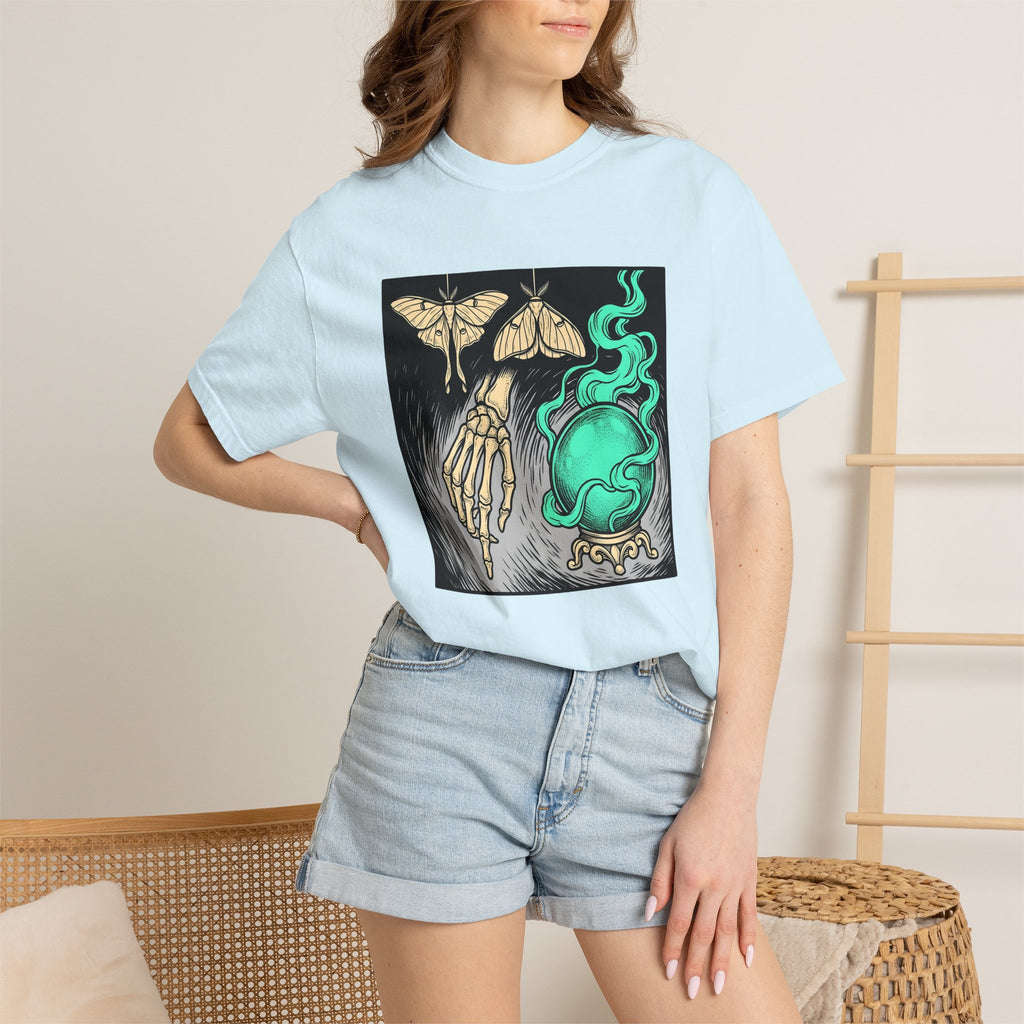 Bony Hand Shirt Halloween Pagan Gift Women Horror Tee Skeleton Hand T-Shirt Halloween Fan Spooky Tshirt Occult Graphic Old School Fortune