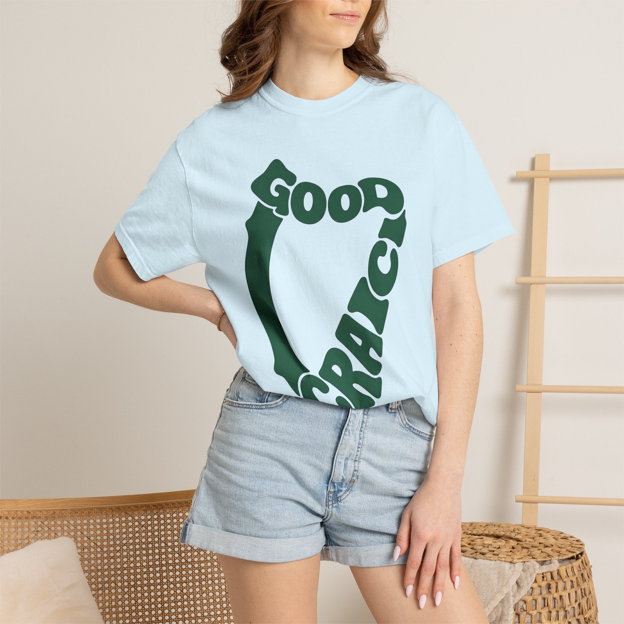 Heart Outline Shirt St Patrick's Day Gaelic Gift Women Old School Tee Heart T-Shirt Shamrock Fan Retro Tshirt Celtic Graphic Sleek Thick