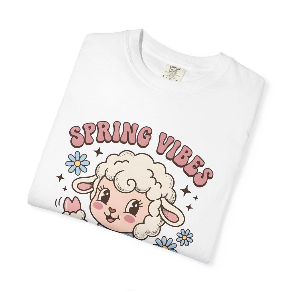 Sheep Face Shirt Easter Fauna Gift Women Fun Tee Lamb T-Shirt Easter Fan Cartoon Tshirt Wildlife Graphic Sketch Blooms Tshirt
