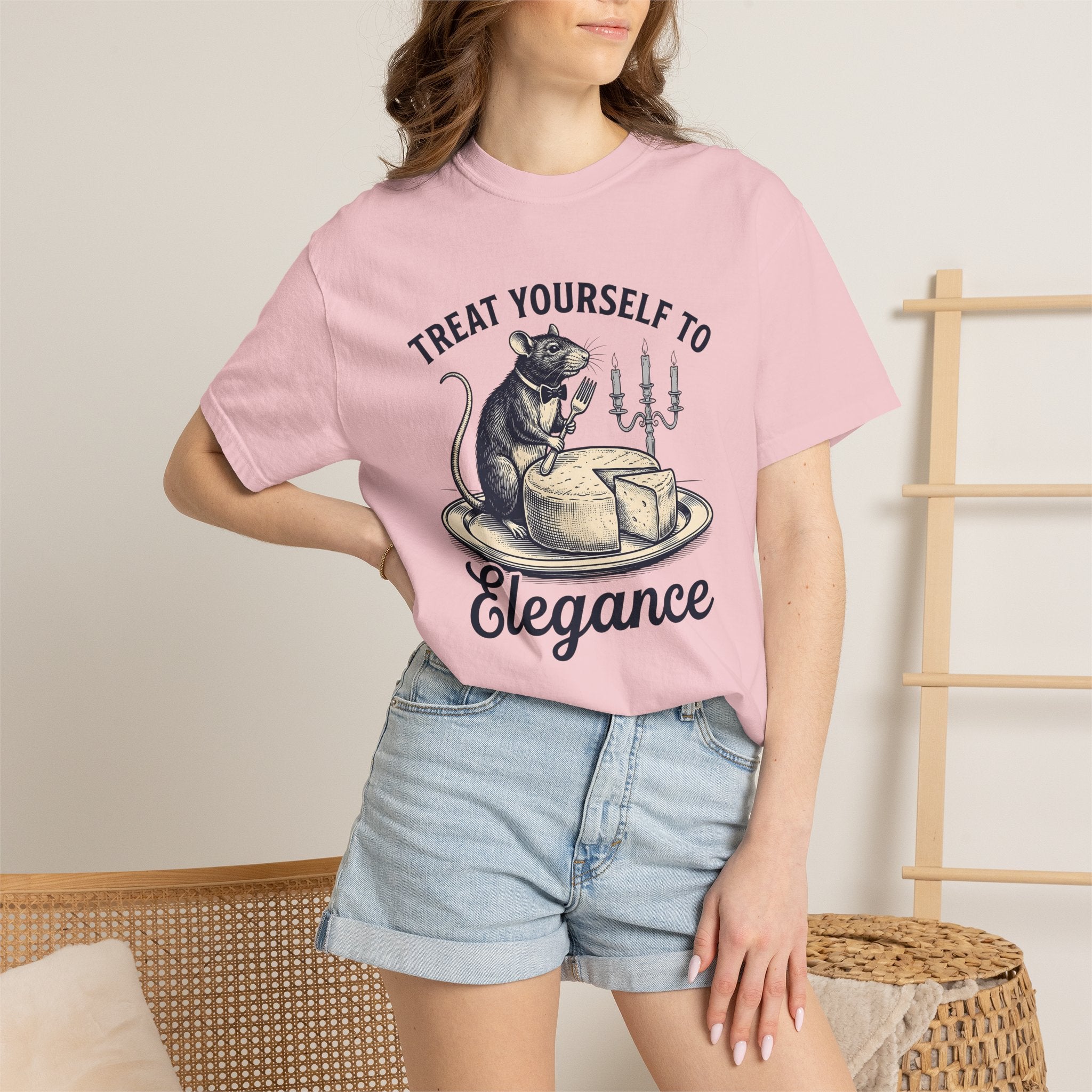 Rodent Gouda Shirt Funny Pets Gift Women Classic Tee Cheese T-Shirt Humor Fan Vintage Tshirt Animal Graphic Cartoon Chandelier Tshirt