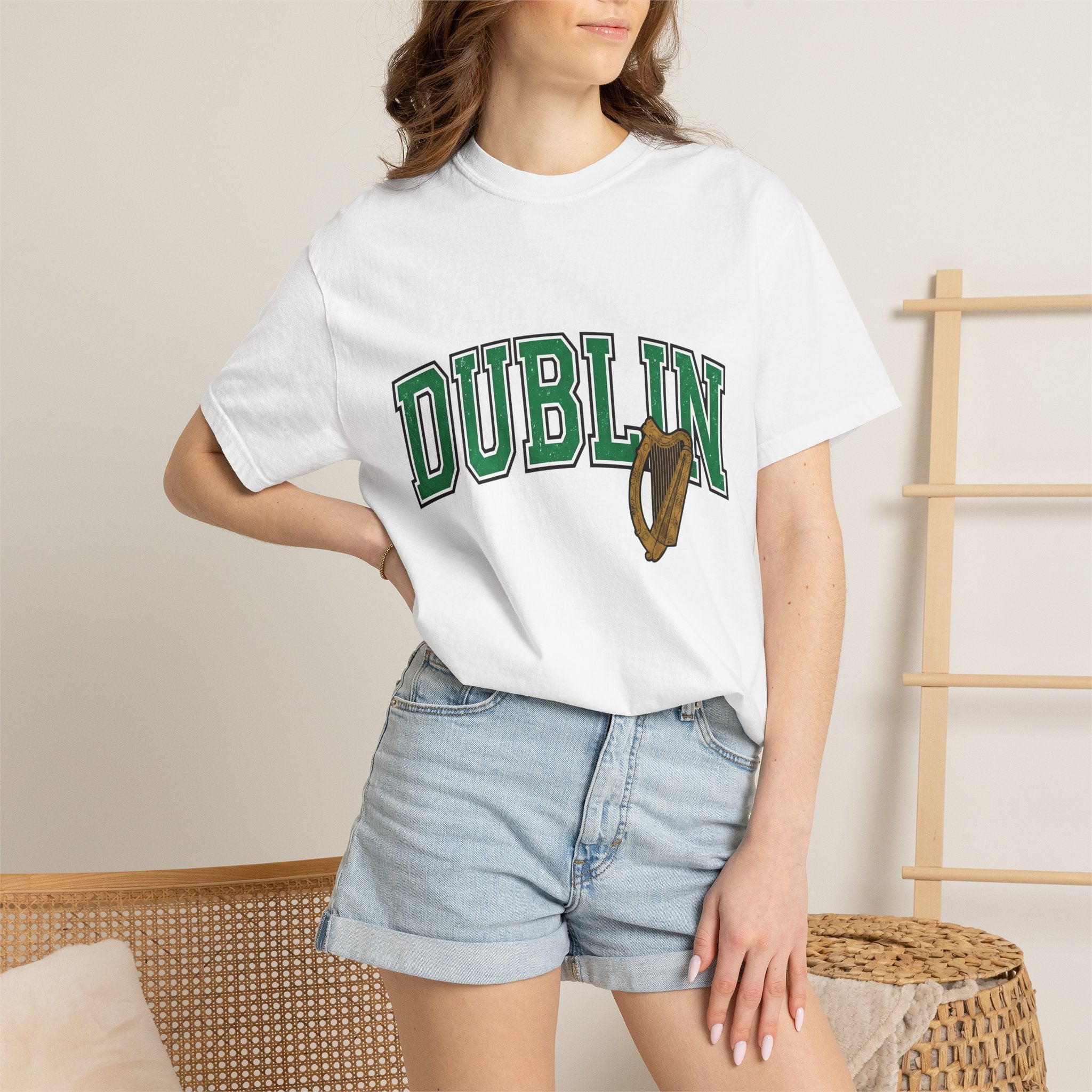 Ireland Harp Shirt St Patrick's Day Emerald Isle Gift Women Varsity Jacket Tee Cláirseach T-Shirt Saint Patrick Fan Letterman Tshirt Irish