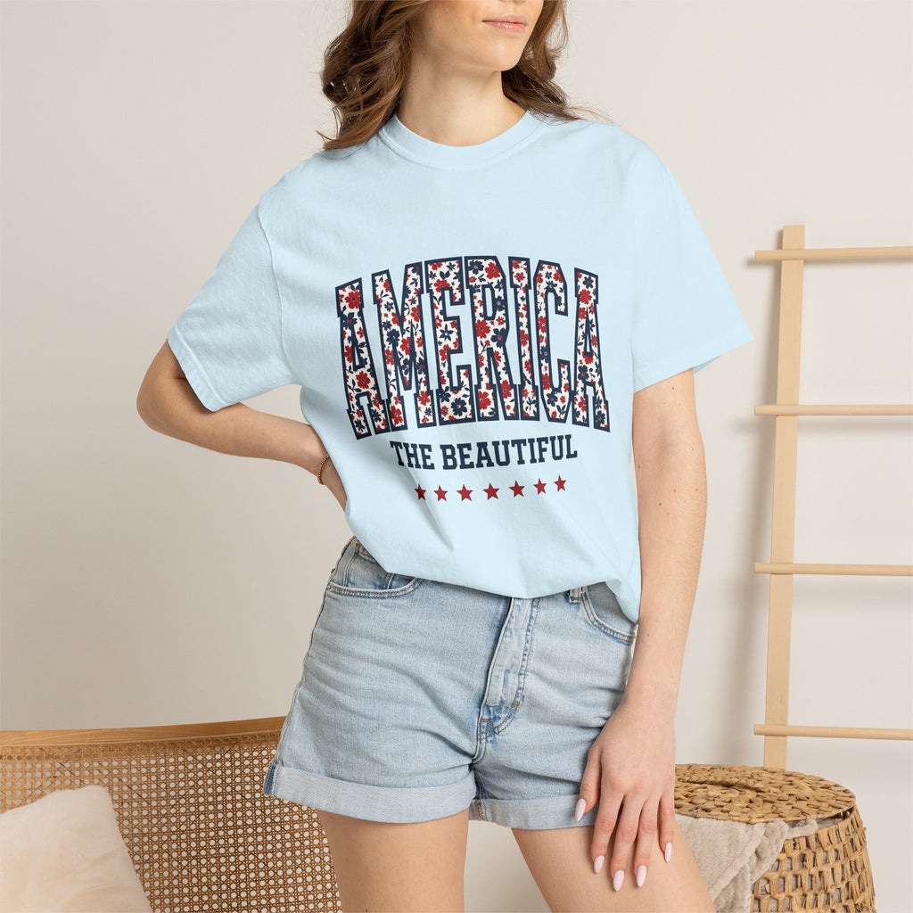 Floral Stars Pattern Shirt 4th Of July Patriotic Gift Women Vintage Tee Floral T-Shirt Independence Fan Distressed Graphic Tshirt Retro Red