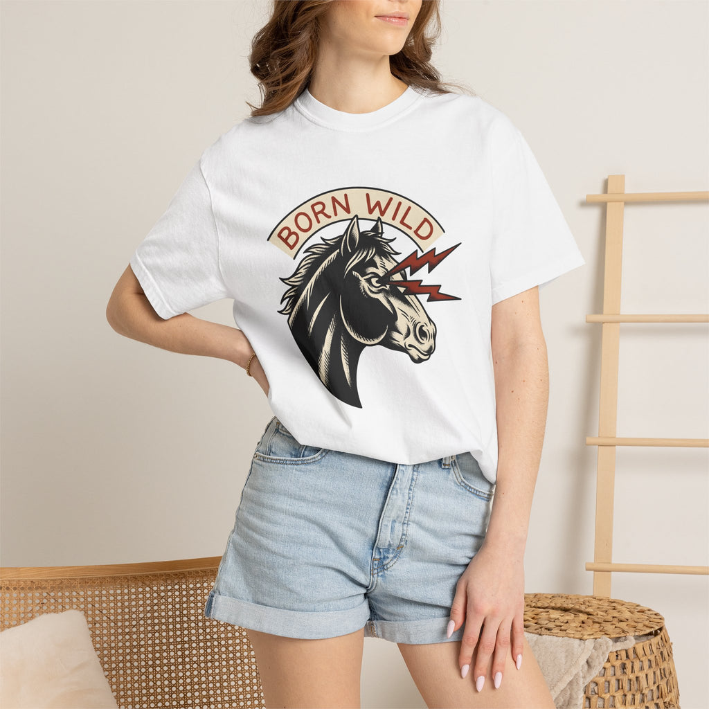 Horse Head Shirt Cowgirl Western Gift Women Vintage Tee Equine T-Shirt Rodeo Fan Cowboy Tshirt Western Graphic Retro Lightning Bolts Tshirt