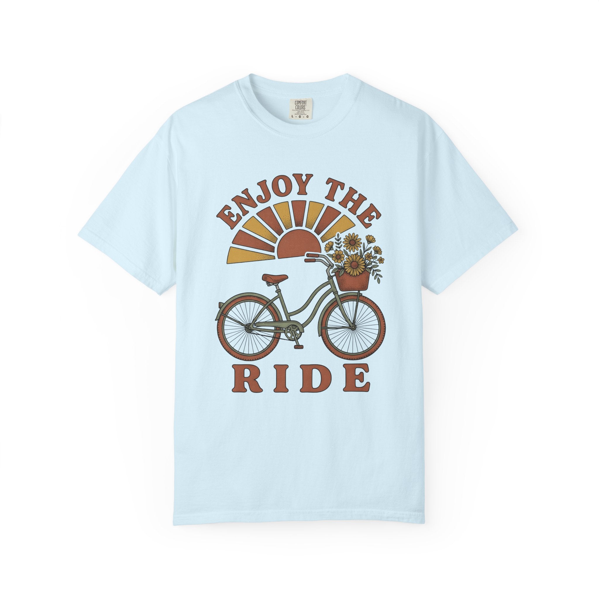 Bicycle Graphic Shirt Floral Nature Gift Women Vintage Tee Bike T-Shirt Botanical Fan Retro Tshirt Earth Graphic Hand Drawn Sun Tshirt