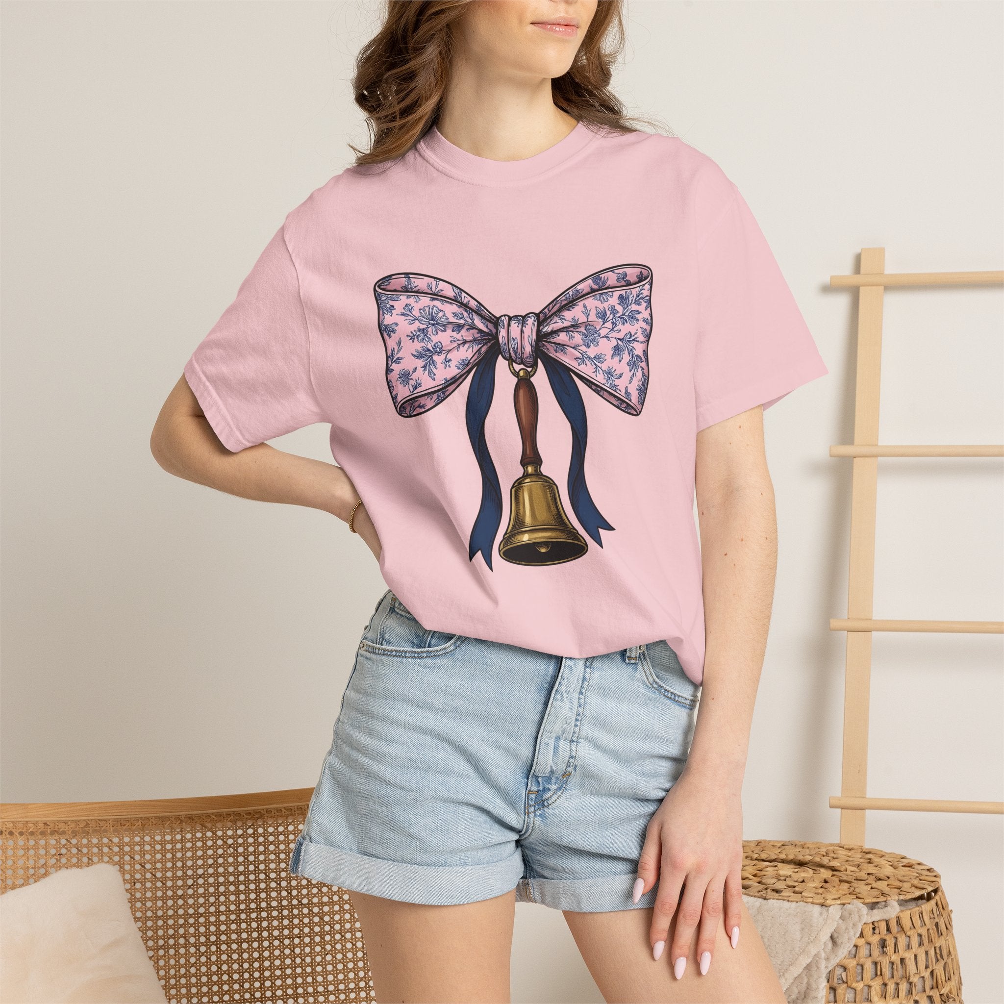 School Chime Shirt Teachers Garden Gift Women Antique Tee Bell T-Shirt Educator Enthusiast Vintage Tshirt Yard Graphic Pencil Drawing