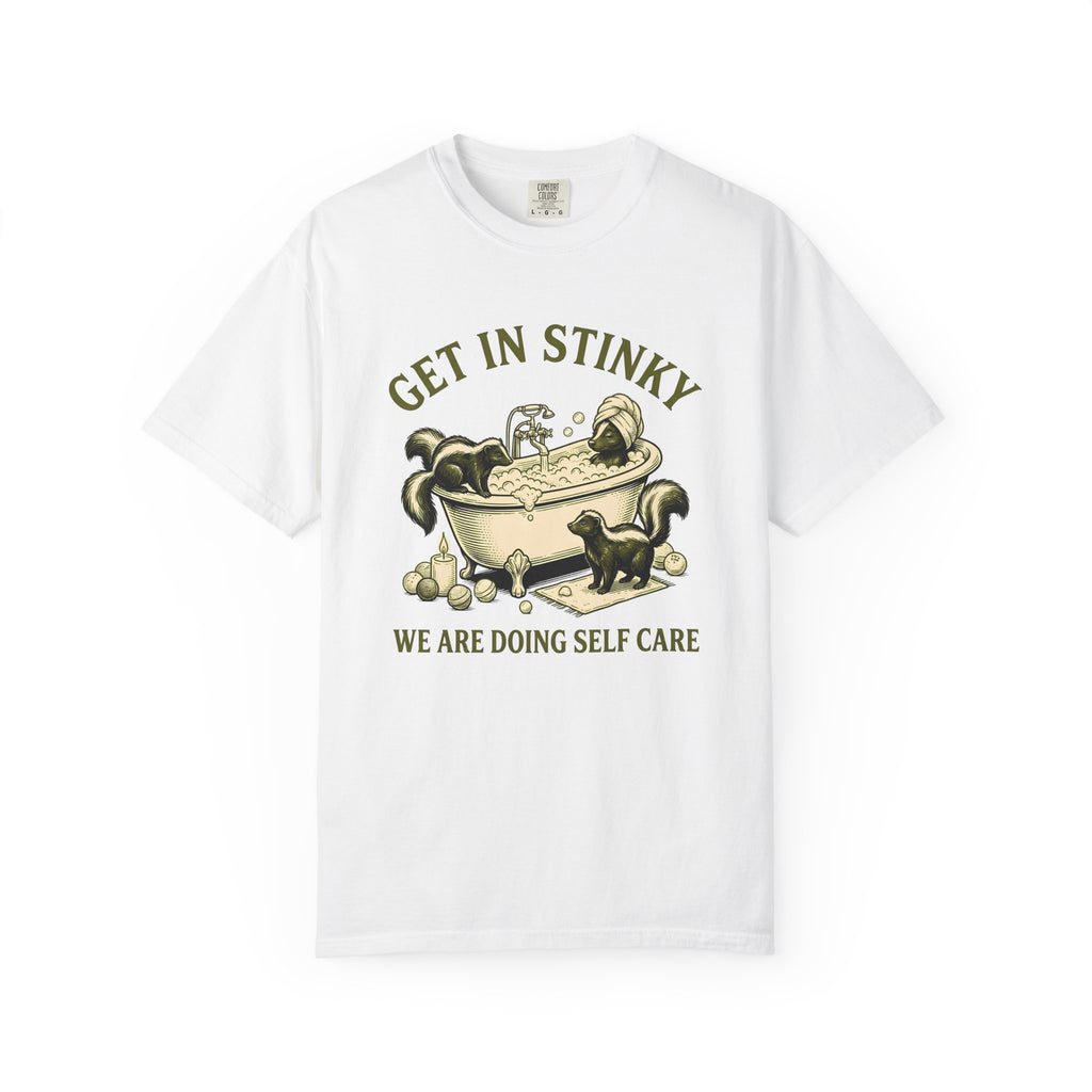 Skunk Cleanse Shirt Self Care Fauna Gift Women Classic Tee Detox T-Shirt Wellness Enthusiast Vintage Tshirt Wildlife Graphic Line Art