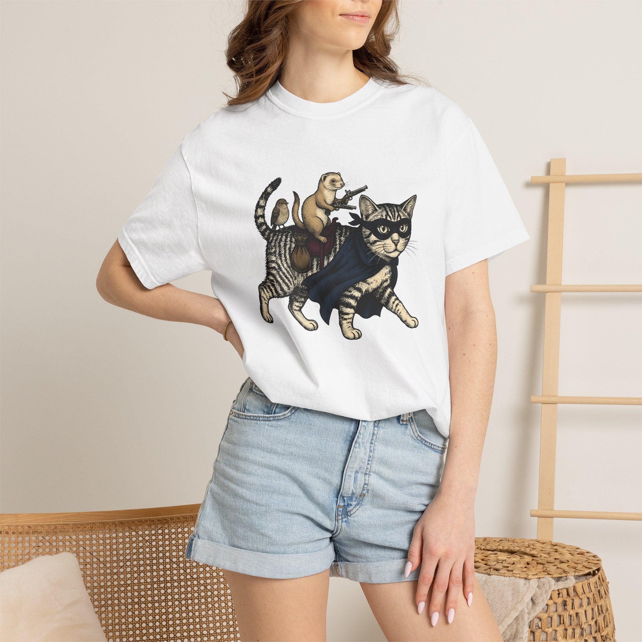 Hero Cat Shirt Cat Wildlife Gift Women Retro Tee Kitty T-Shirt Cat Fan Feline Tshirt Wildlife Graphic Sketch Weasel Tshirt
