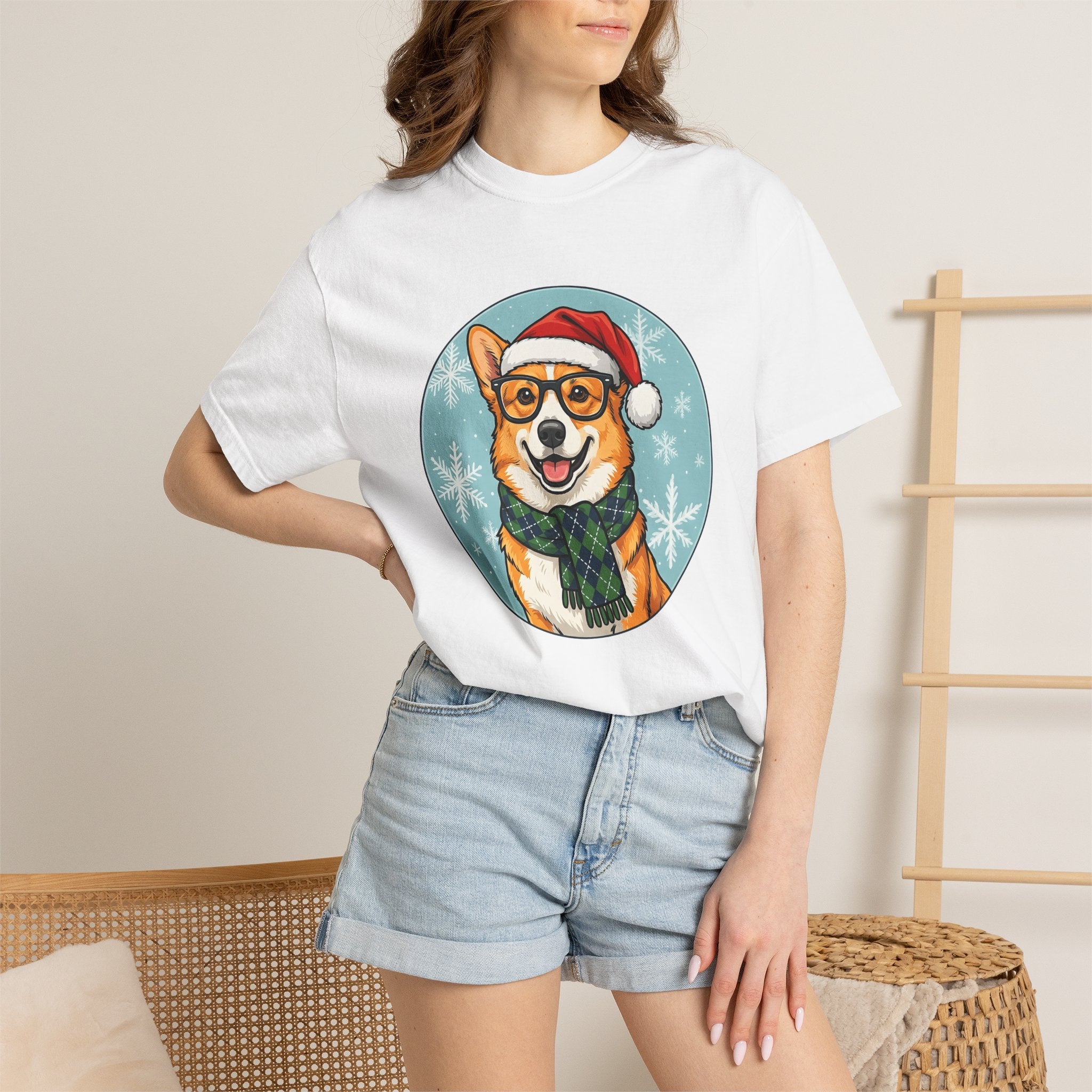Corgi Dog Shirt Dog Christmas Gift Women Cartoon Tee Puppy T-Shirt Dog Fan Cartoony Tshirt Holiday Graphic Vintage Santa Hat Tshirt