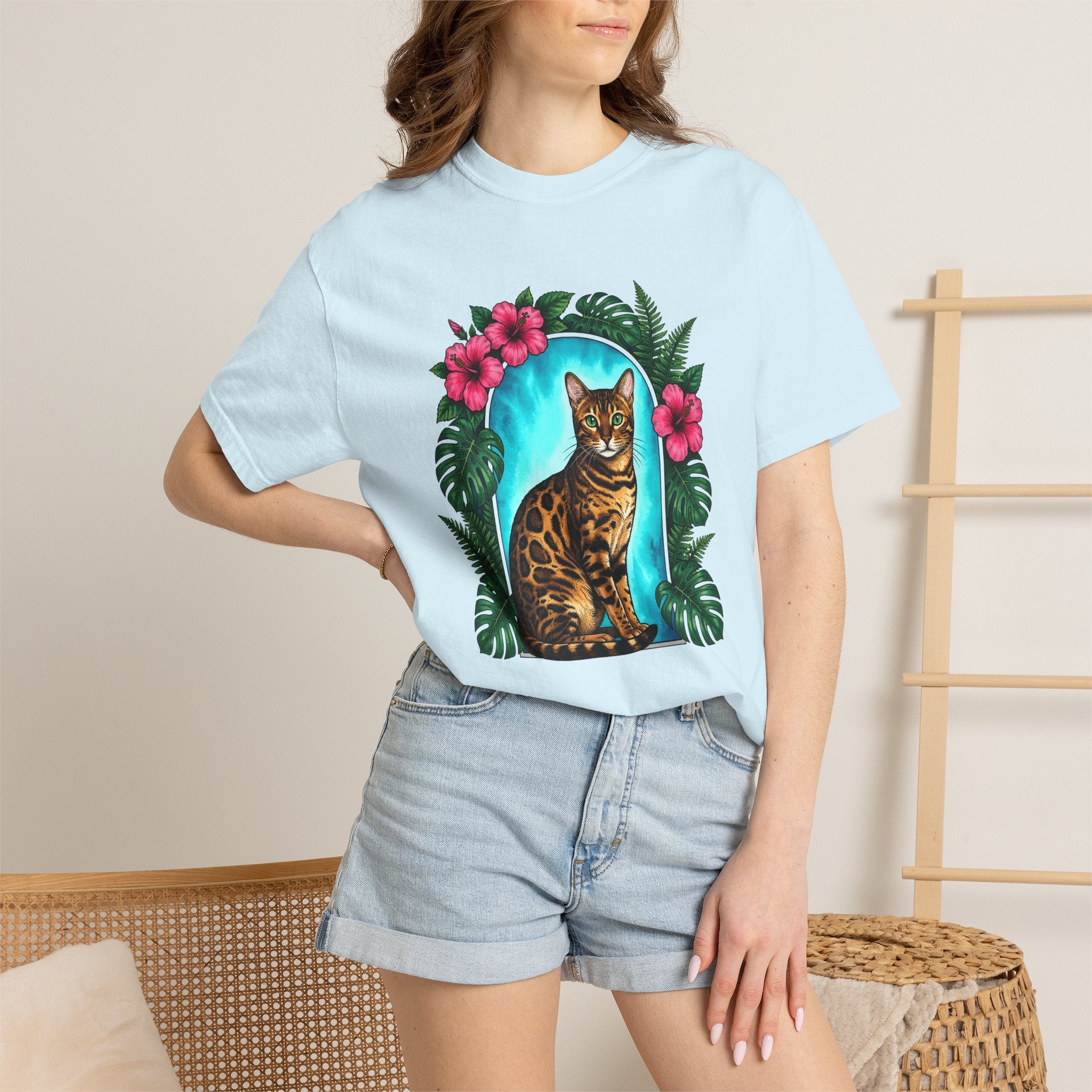 Bengal Cat Shirt Cat Floral Gift Women Botanical Tee Cat T-Shirt Cat Fan Foliage Graphic Tshirt Vintage Hibiscus Flowers Tshirt
