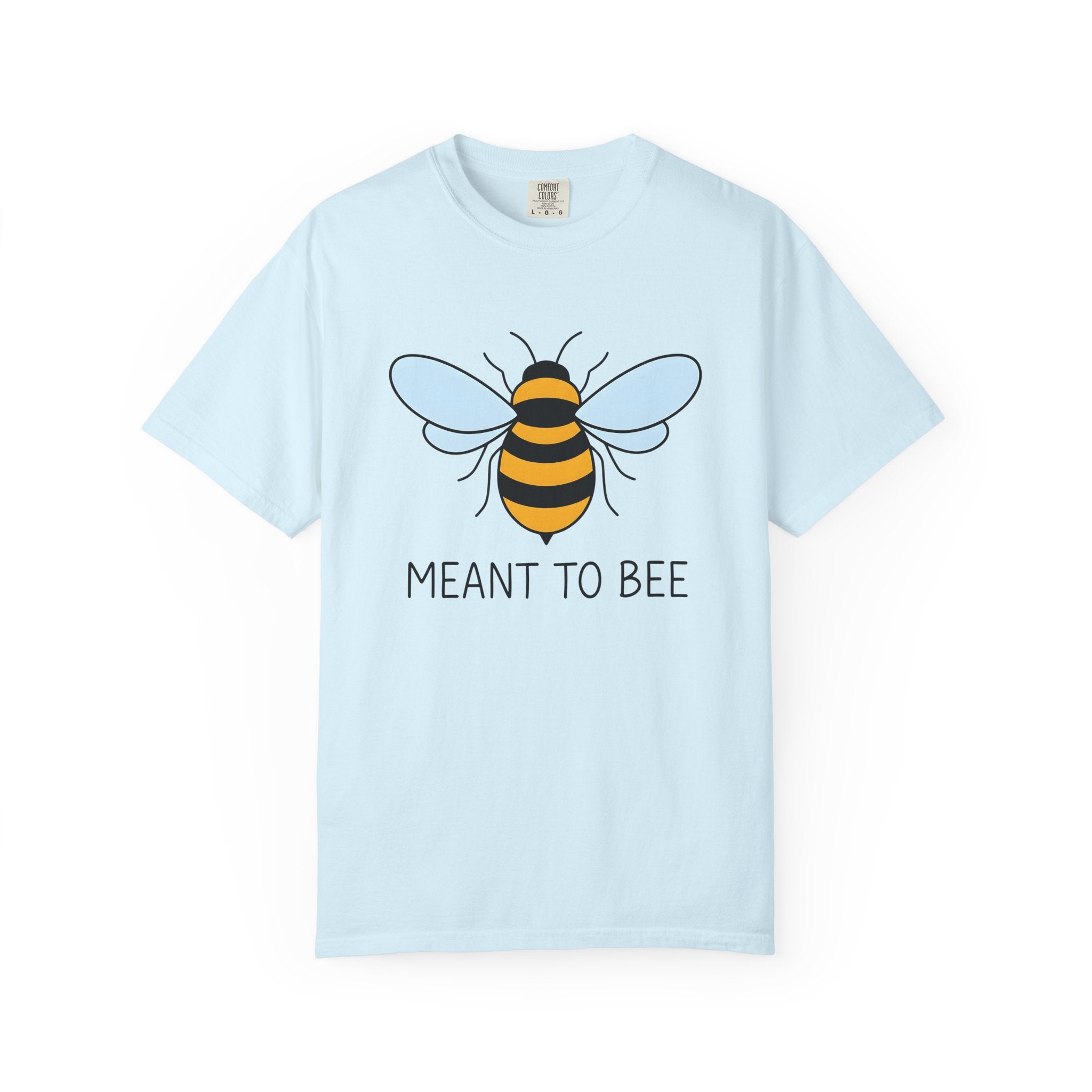 Bumblebee Graphic Shirt Animals Love Gift Women Cute Tee Bee T-Shirt Wildlife Fan Adorable Tshirt Romance Graphic Minimalist Wings Tshirt