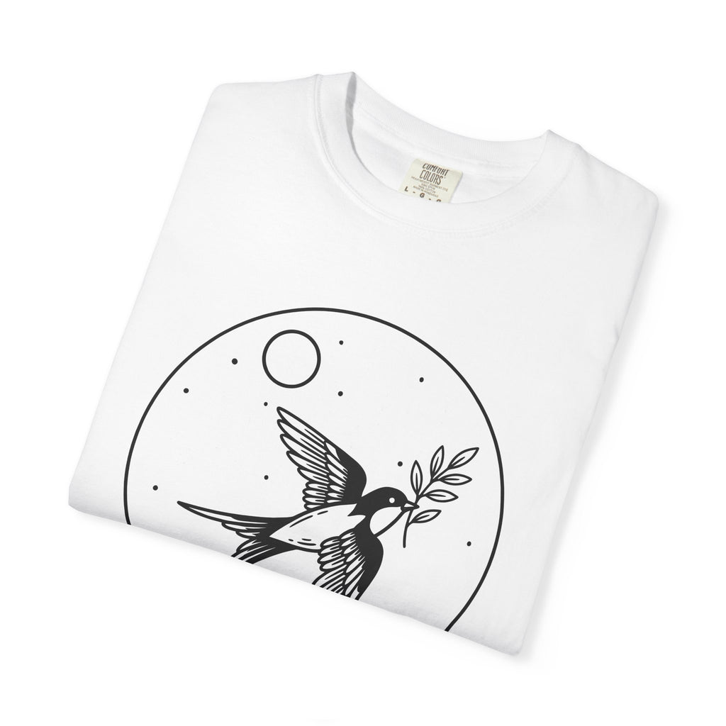 Bird Swallow Shirt Boho Chic Zodiac Gift Women Hand Drawn Tee Swallows T-Shirt Bohemian Fan Illustrated Tshirt Astrology Graphic Design