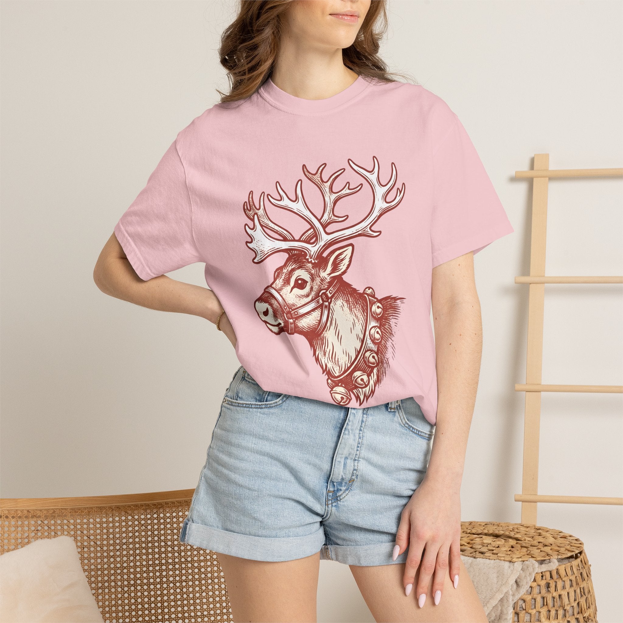 Deer Shirt Christmas Wildlife Gift Women Retro Tee Fawn T-Shirt Xmas Fan Holiday Tshirt Animal Graphic Sketch Bells Tshirt