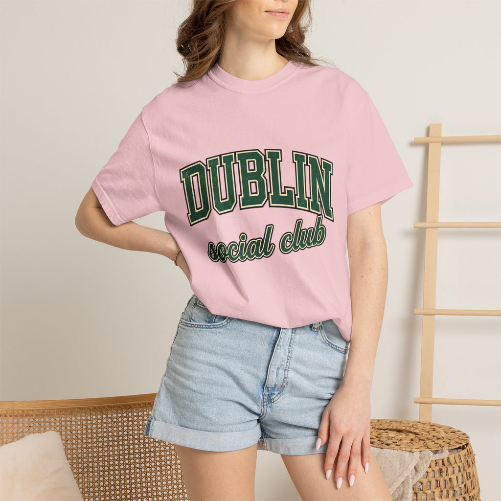 Campus Varsity Font Shirt St Patrick's Day Celtic Gift Women Nostalgic Tee Lettering T-Shirt Shamrock Fan Vintage Tshirt Celtic Design